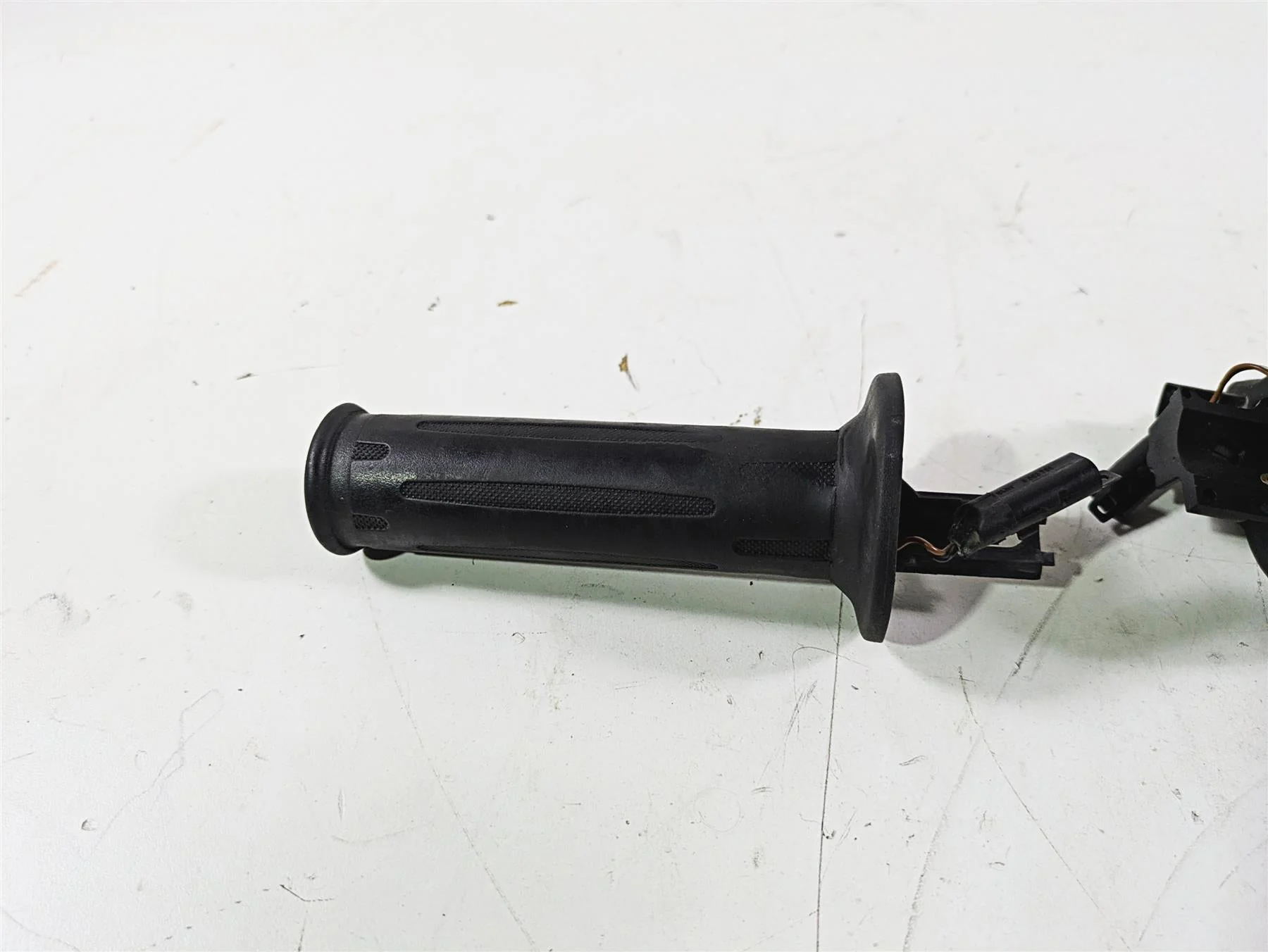 2017 BMW F800GS Adv K75 Heated Left Right Hand Grip Set 61318522470 61318552119 - Image 6
