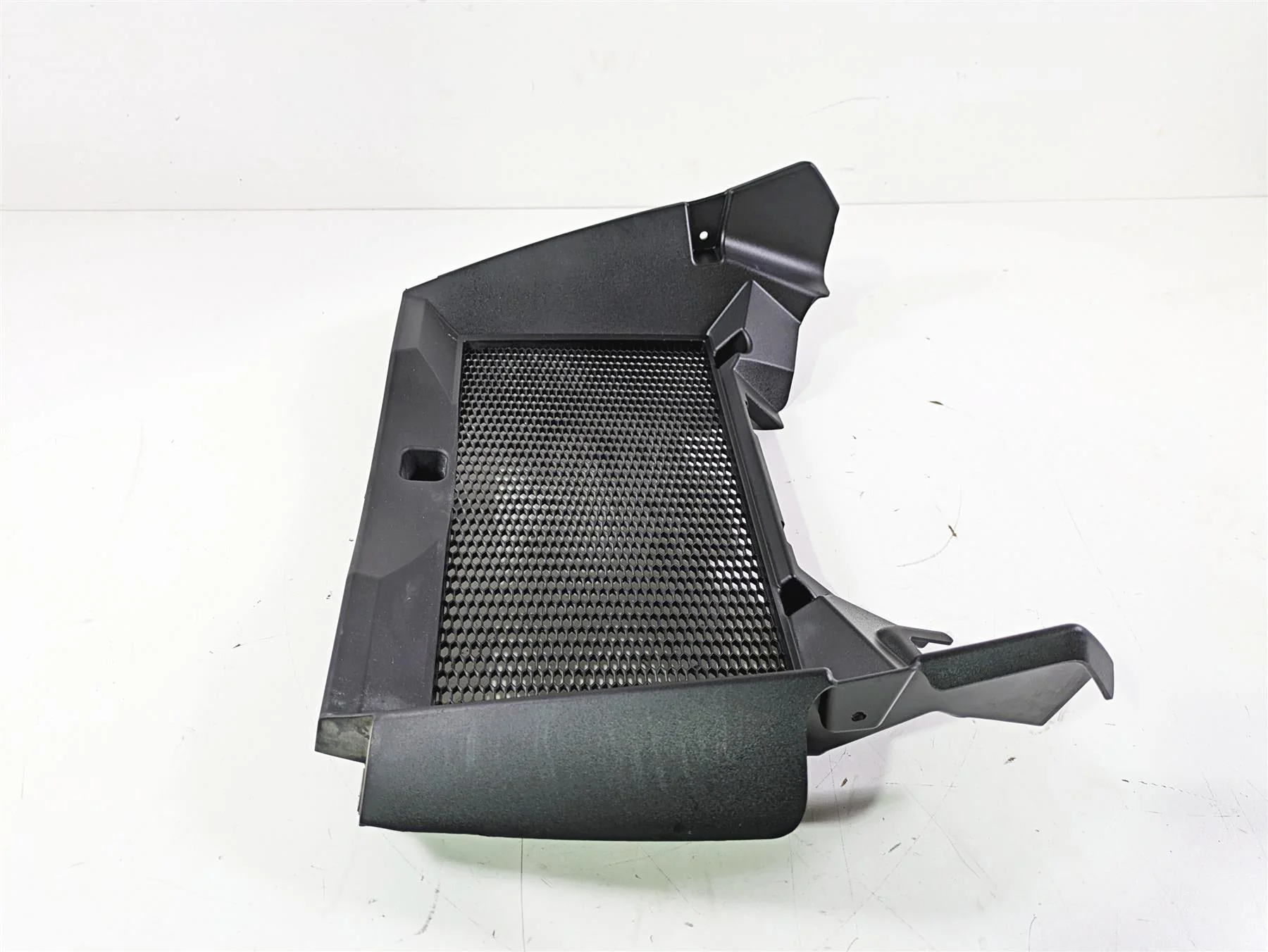 2017 BMW F800GS Adv K75 Radiator Cover Guard Grill Fairing 46638530525 - Image 5