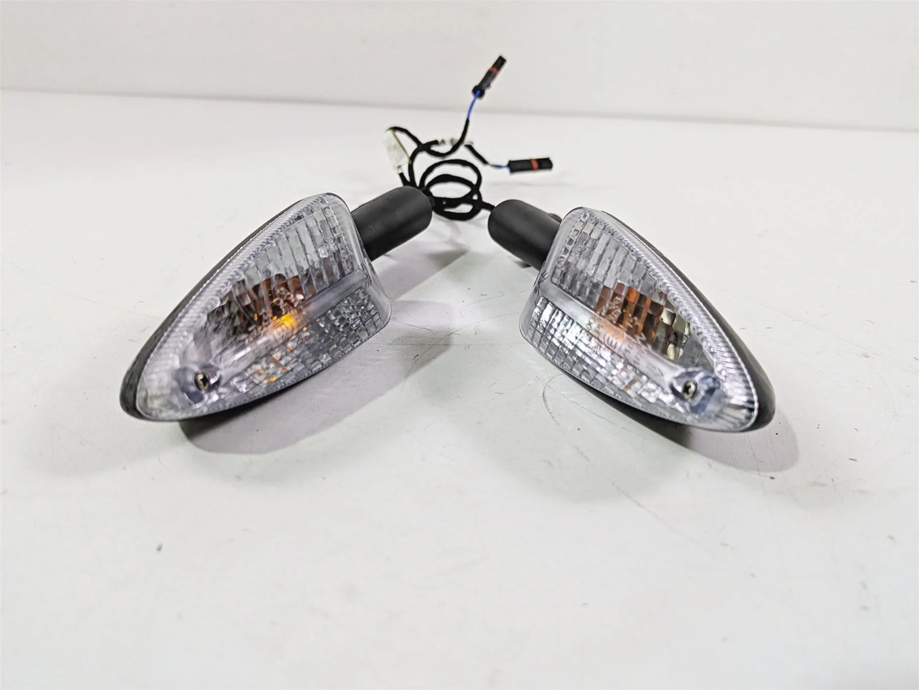 2017 BMW F800GS Adv K75 Rear Blinker Turn Signal Set 63138534352 63138534353 - Image 12