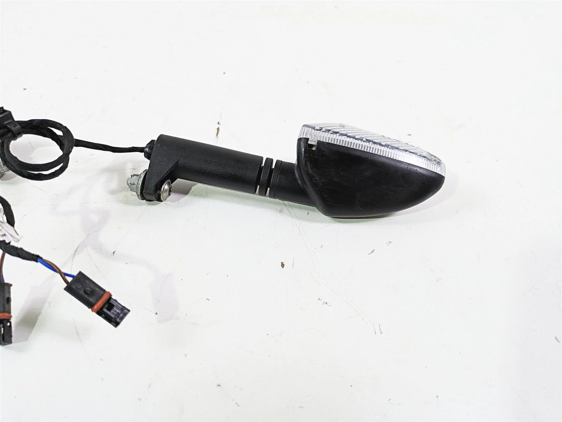 2017 BMW F800GS Adv K75 Rear Blinker Turn Signal Set 63138534352 63138534353 - Image 8