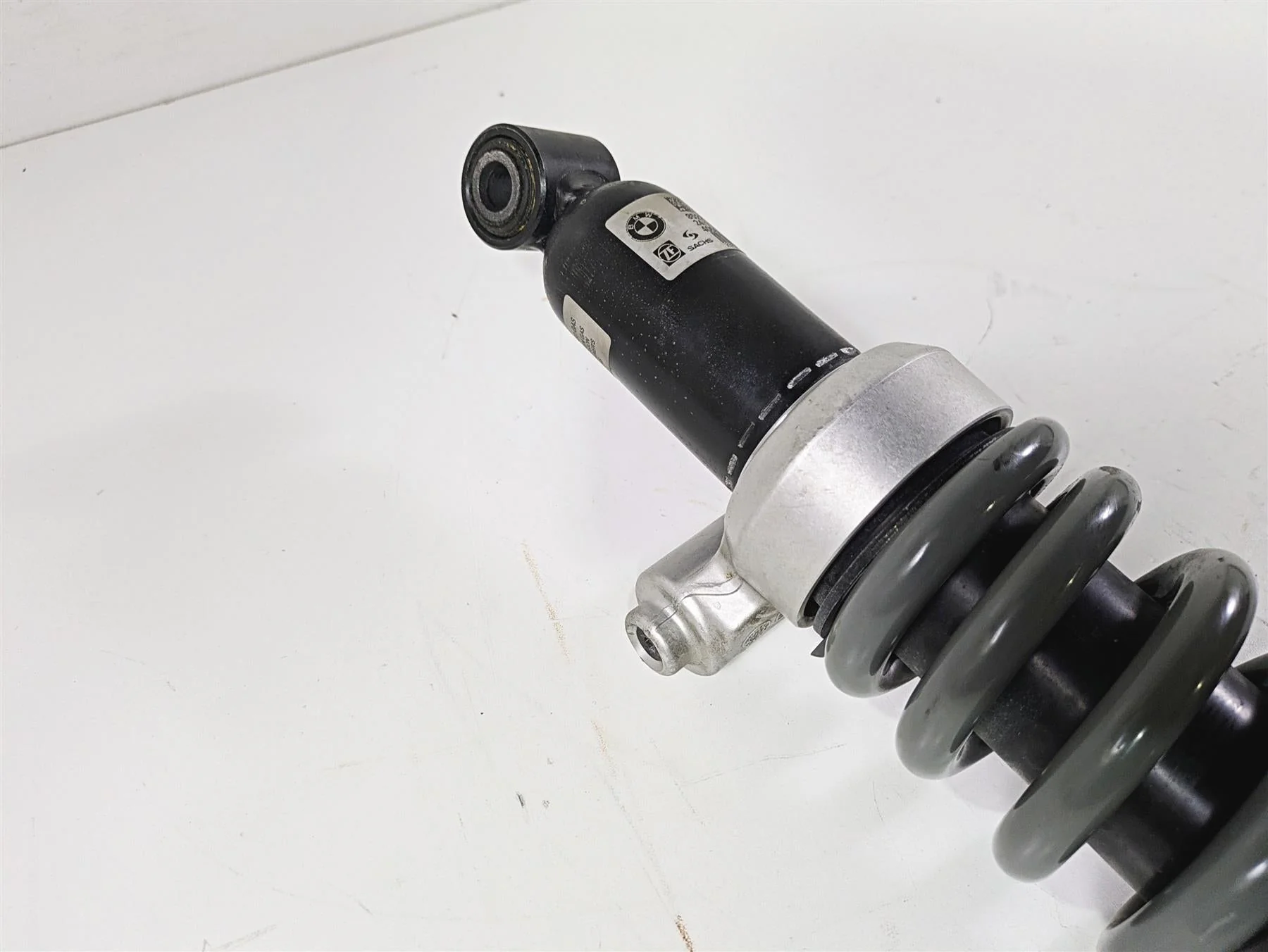 2017 BMW F800GS Adv K75 Rear Esa Shock Damper 852211304 33548522113 - Image 9