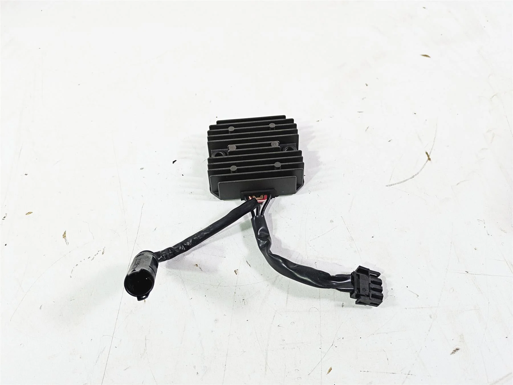 2017 BMW F800GS Adv K75 Rectifier Voltage Regulator SH541SD 61317707943 - Image 3
