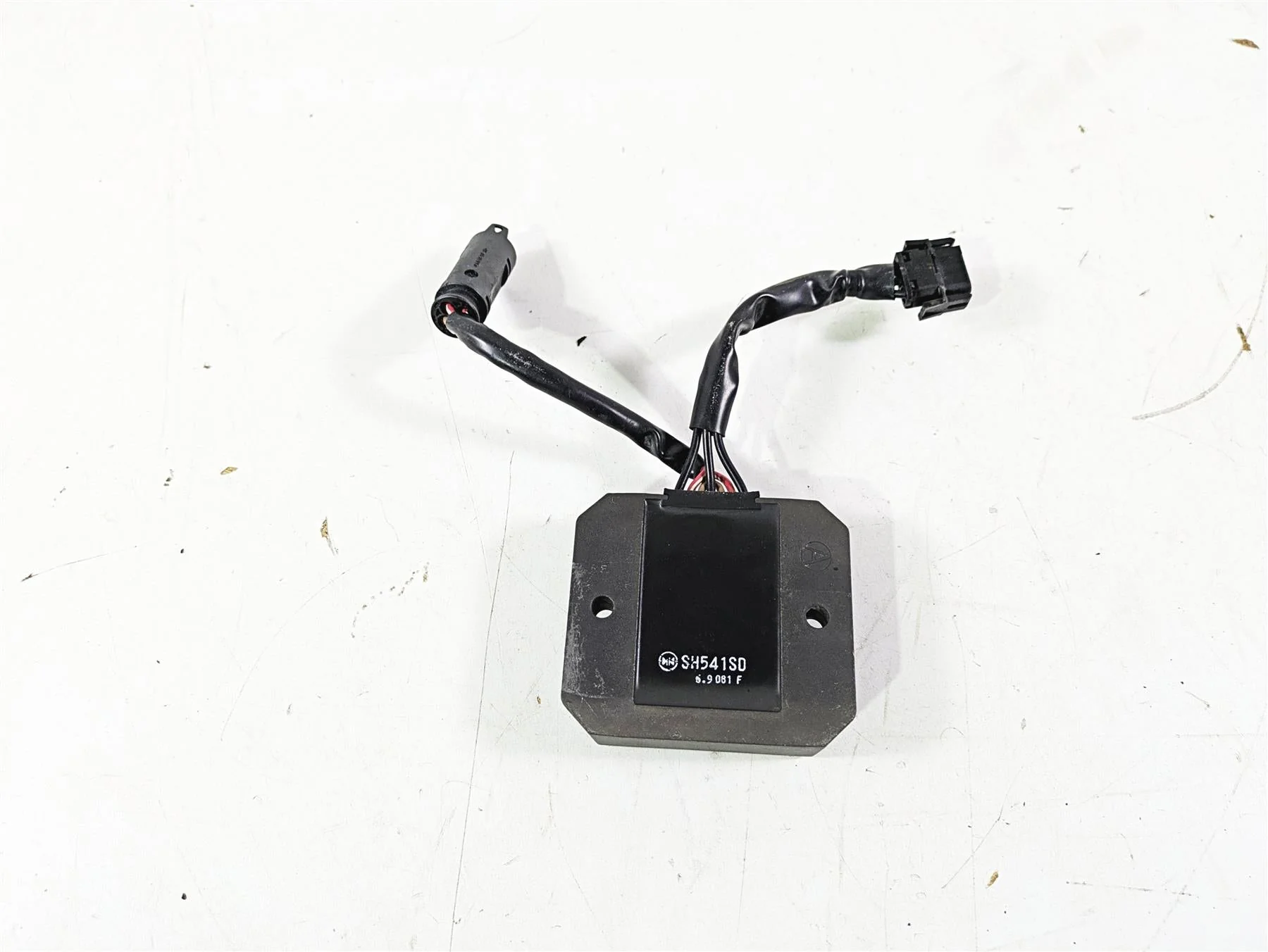 2017 BMW F800GS Adv K75 Rectifier Voltage Regulator SH541SD 61317707943 - Image 9