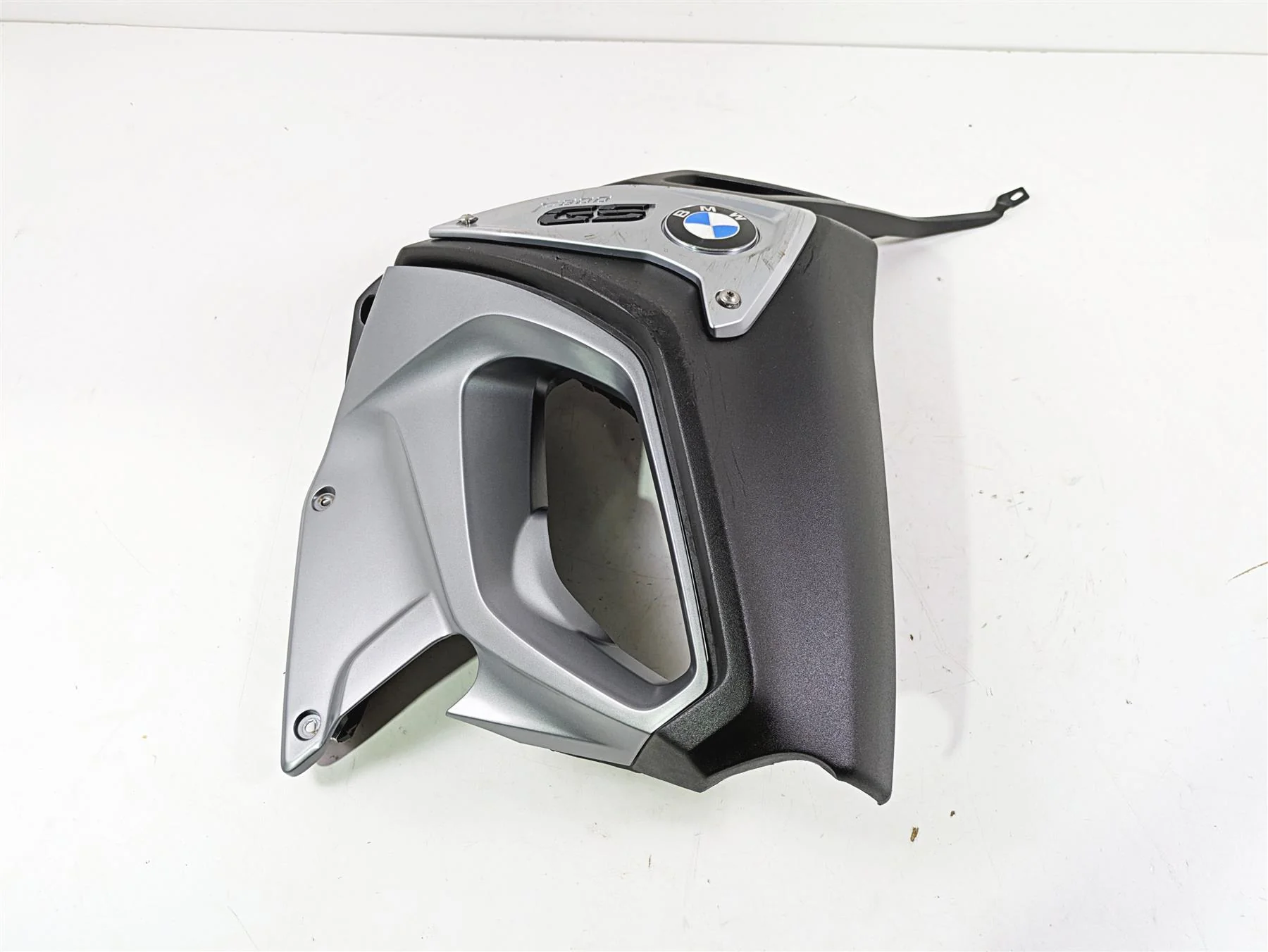 2017 BMW F800GS Adv K75 Right Main Tank Fairing Cover 46638530530 - Image 10