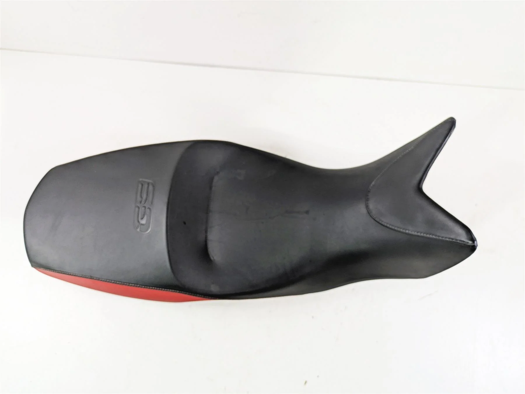 2017 BMW F800GS Adv K75 Seat Saddle Black Red 890mm 52538560377 - Image 5