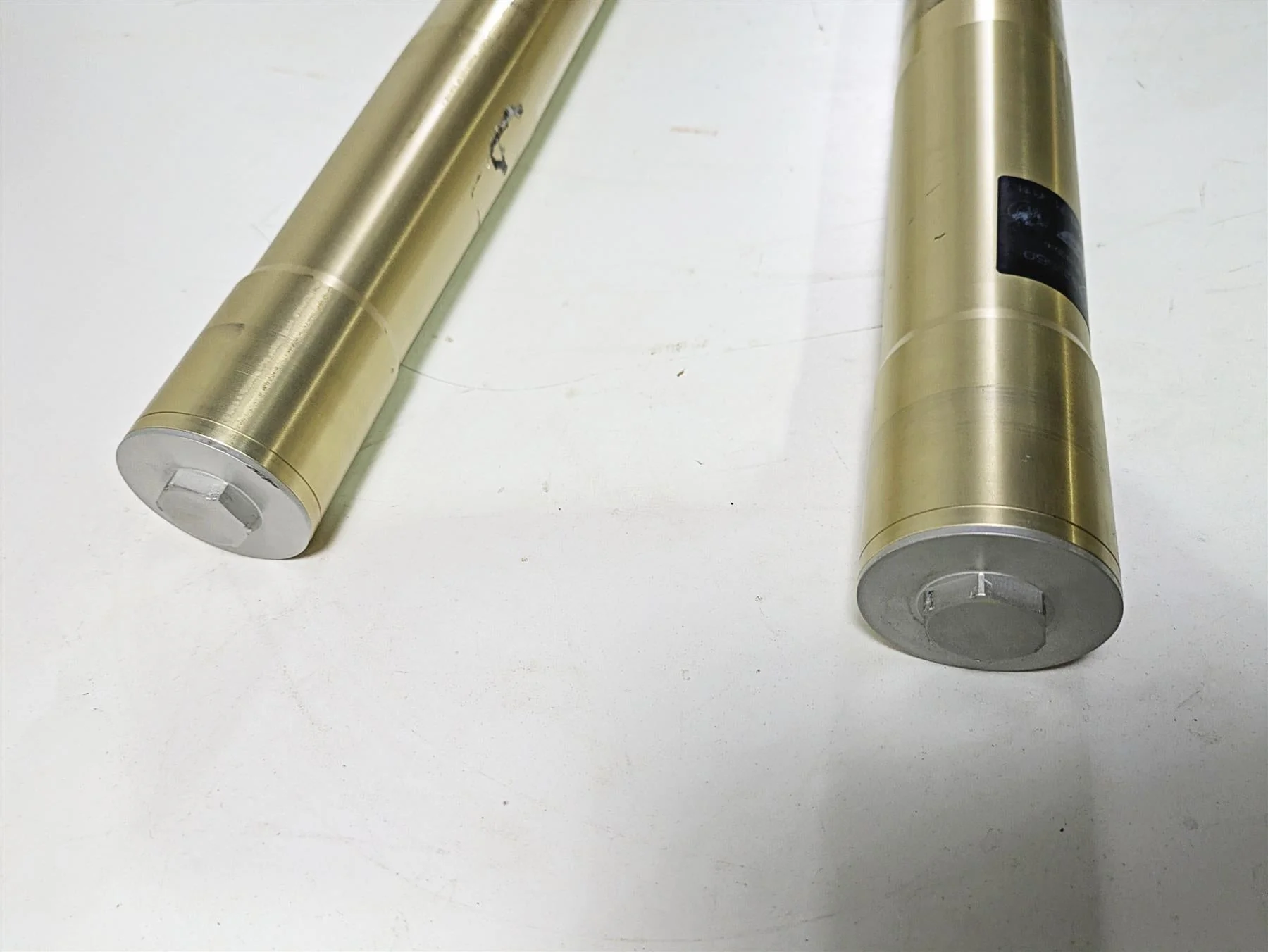 2017 BMW F800GS Adv K75 Straight Front Forks - No Leaks 31427711181 31427711182 - Image 7