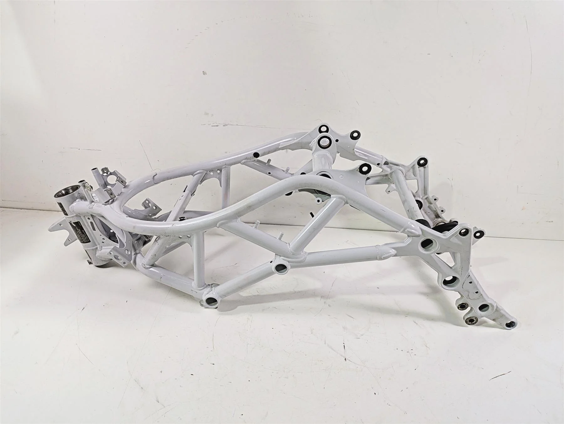 2017 BMW F800GS Adv K75 Straight Main Frame Chassis With Clean California Title 46511600241 - Image 8