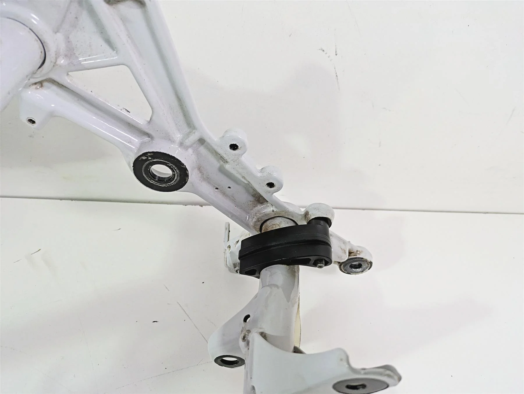 2017 BMW F800GS Adv K75 Straight Main Frame Chassis With Clean California Title 46511600241 - Image 9