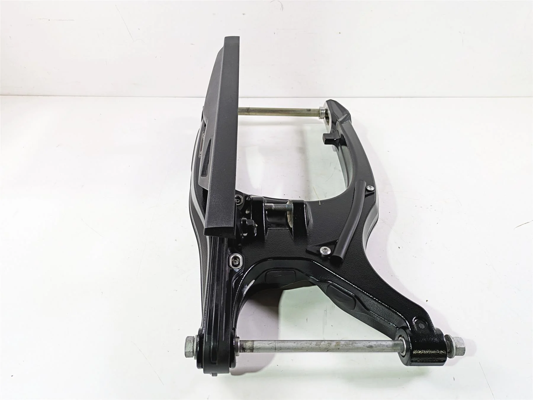 2017 BMW F800GS Adv K75 Swingarm Swing Arm 33178549120 - Image 2