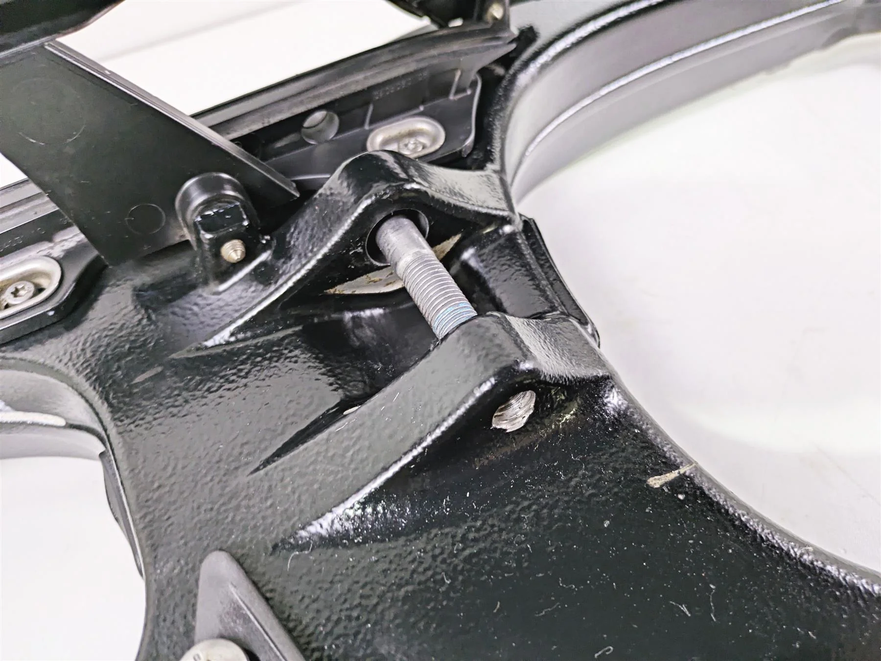 2017 BMW F800GS Adv K75 Swingarm Swing Arm 33178549120 - Image 9