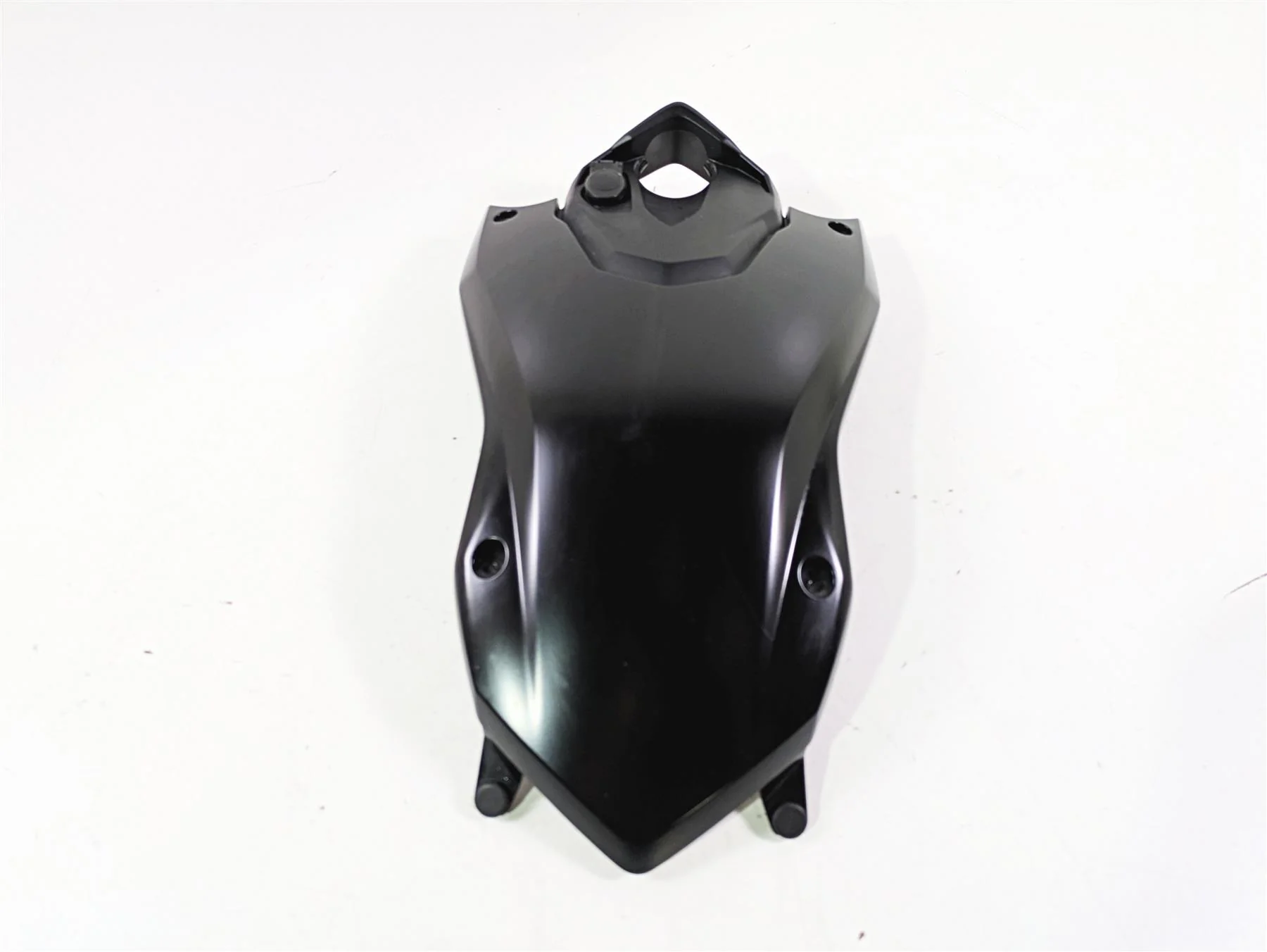 2017 BMW F800GS Adv K75 Upper Tank Center Cover Fairing 46638554365 - Image 12