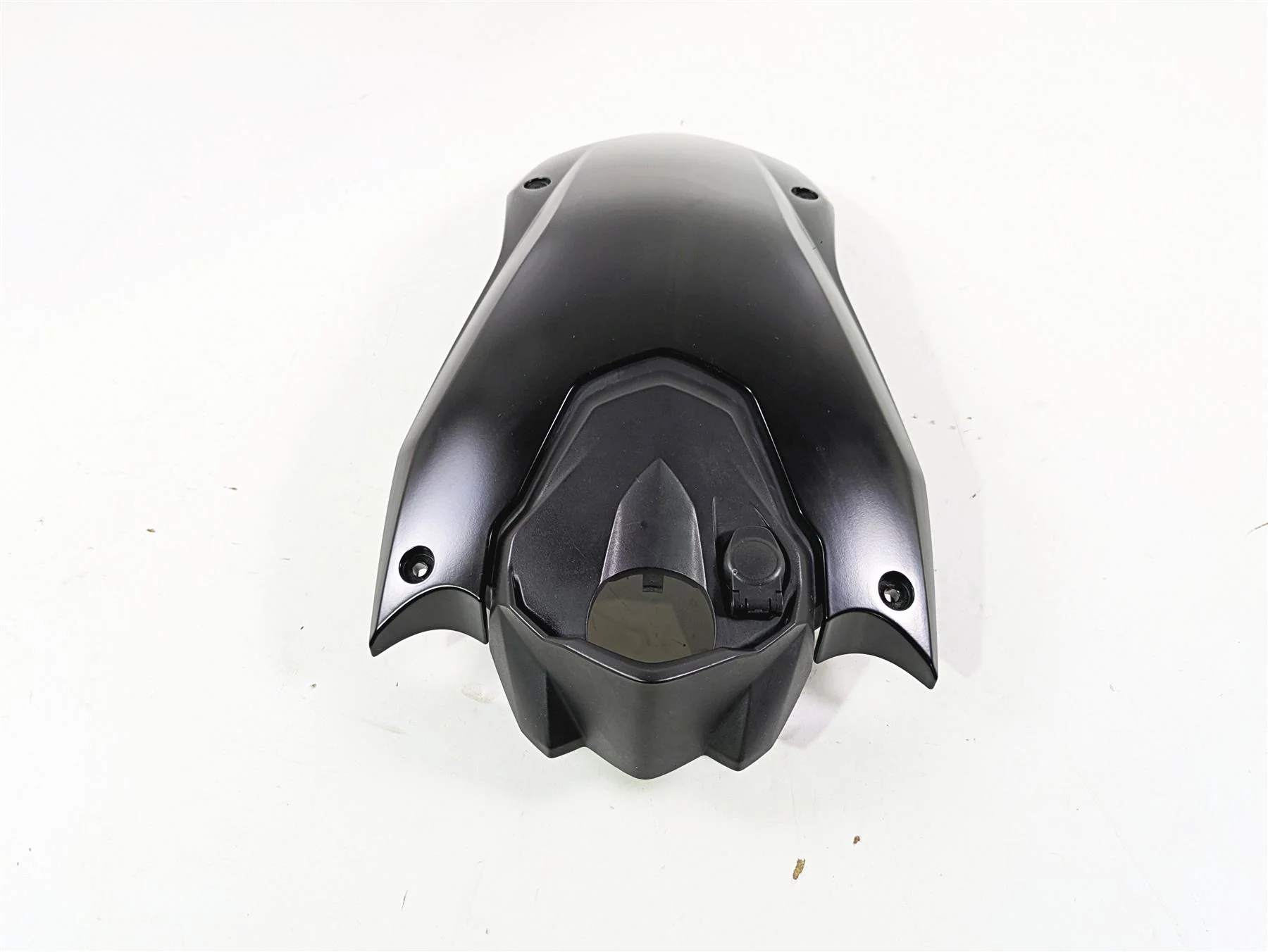 2017 BMW F800GS Adv K75 Upper Tank Center Cover Fairing 46638554365 - Image 2
