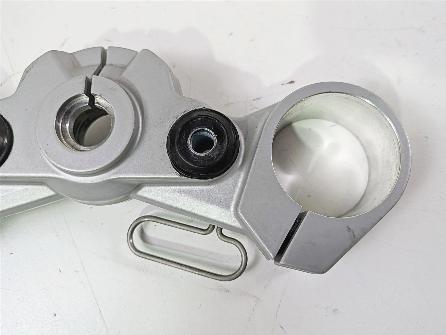 2017 BMW F800GS Adv K75 Upper Triple Tree Steering Clamp 31427715420 - Image 9