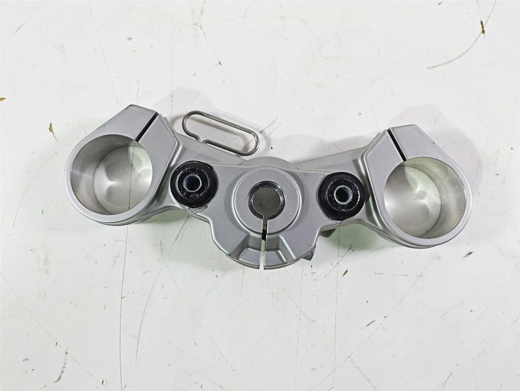 2017 BMW F800GS Adv K75 Upper Triple Tree Steering Clamp 54mm 31427715420 - Image 5