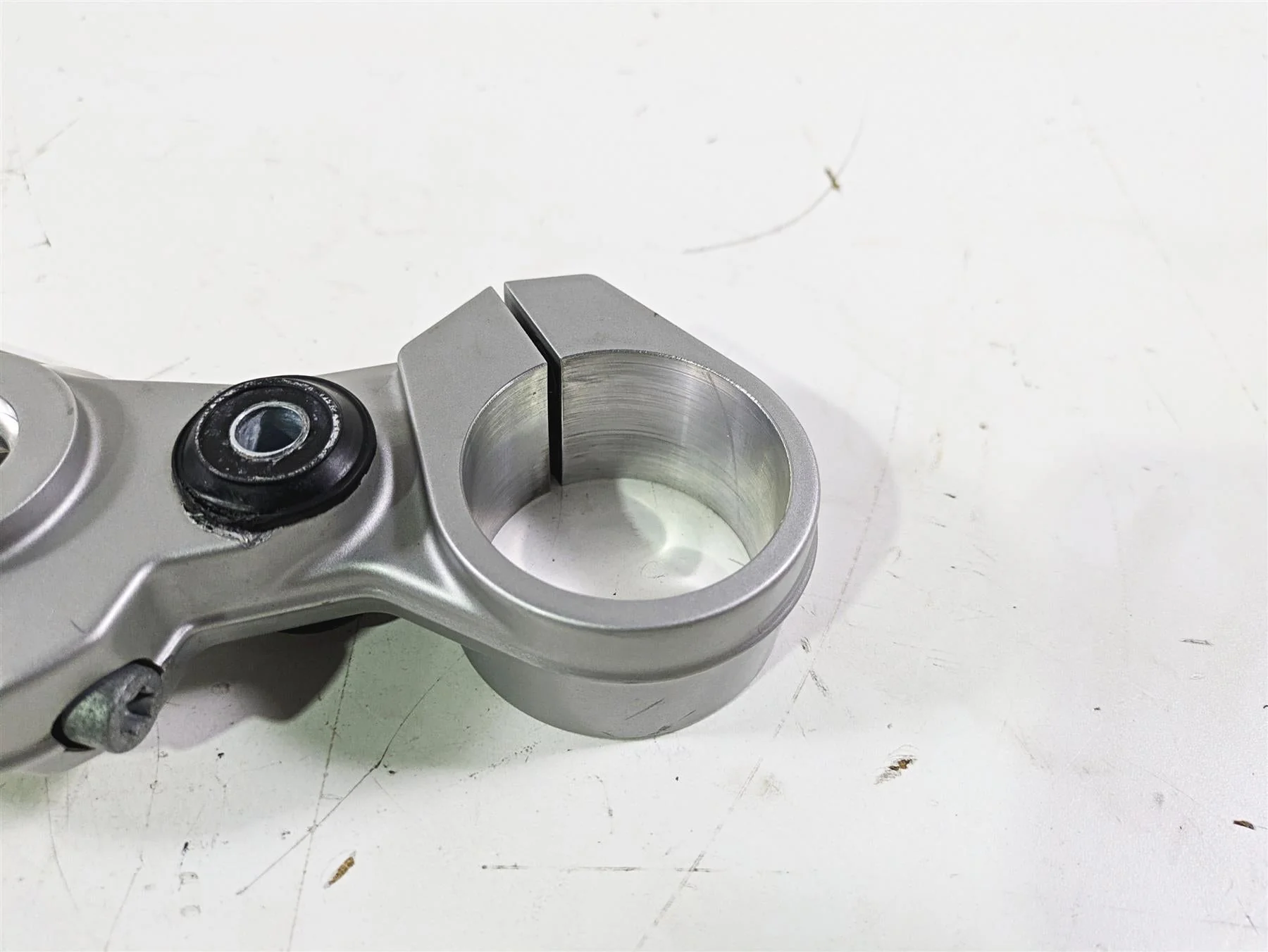 2017 BMW F800GS Adv K75 Upper Triple Tree Steering Clamp 54mm 31427715420 - Image 6
