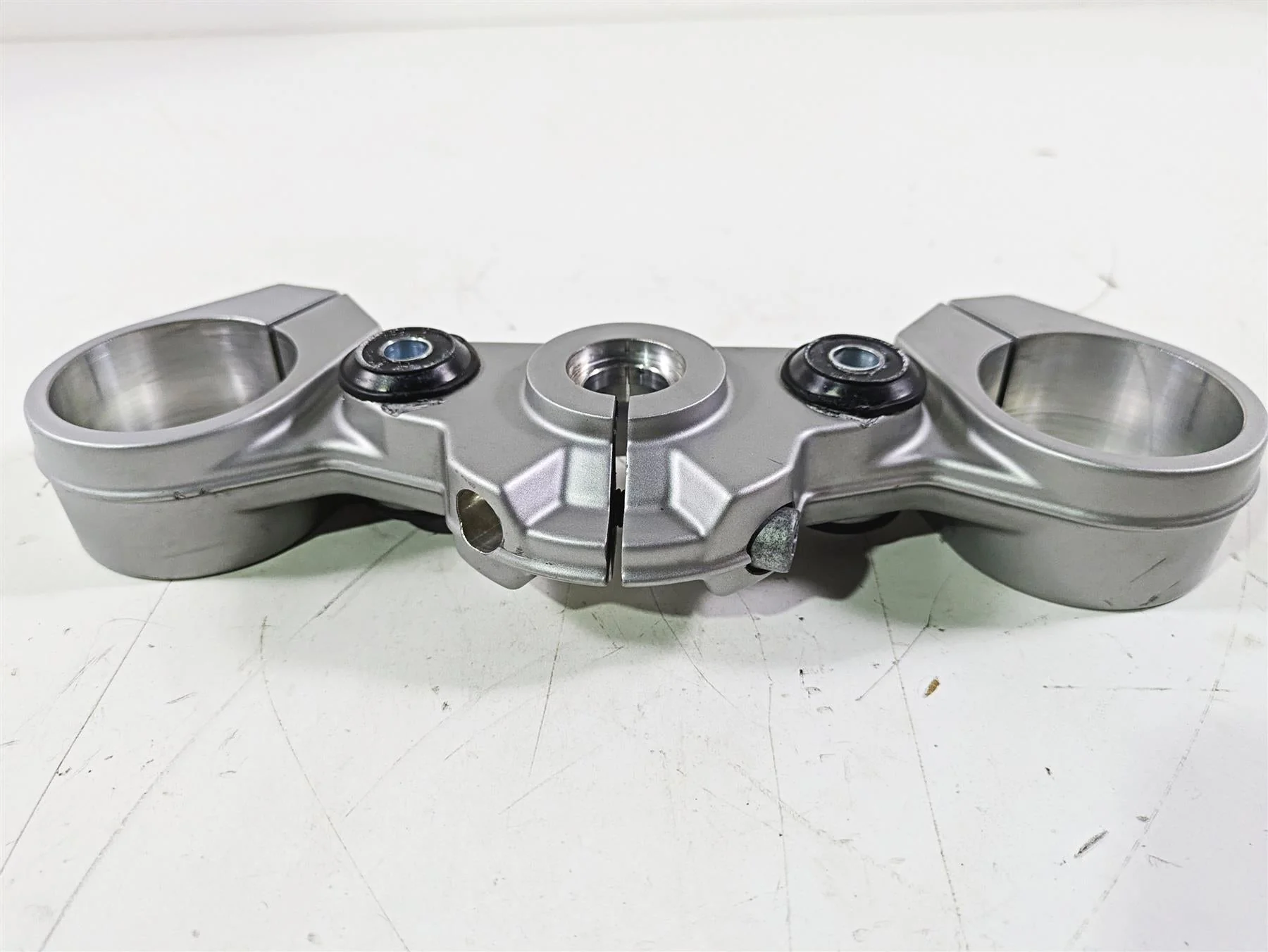 2017 BMW F800GS Adv K75 Upper Triple Tree Steering Clamp 54mm 31427715420 - Image 8