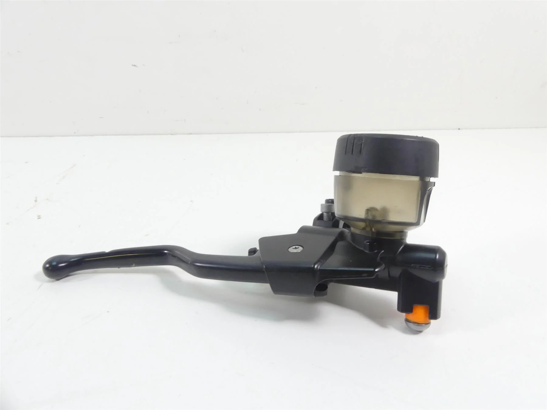 2017 BMW F800GS K72 Front Brake Master Cylinder 15mm 32728530045
