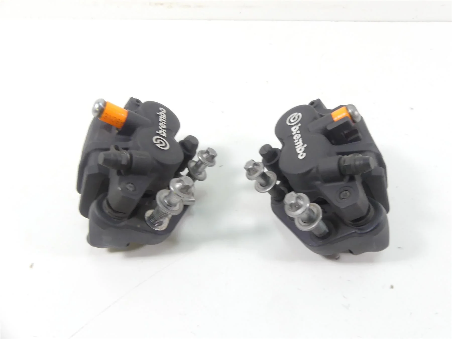 2017 BMW F800GS K72 Front Brembo Brake Caliper Set 34117716715 34117716716 - Image 4