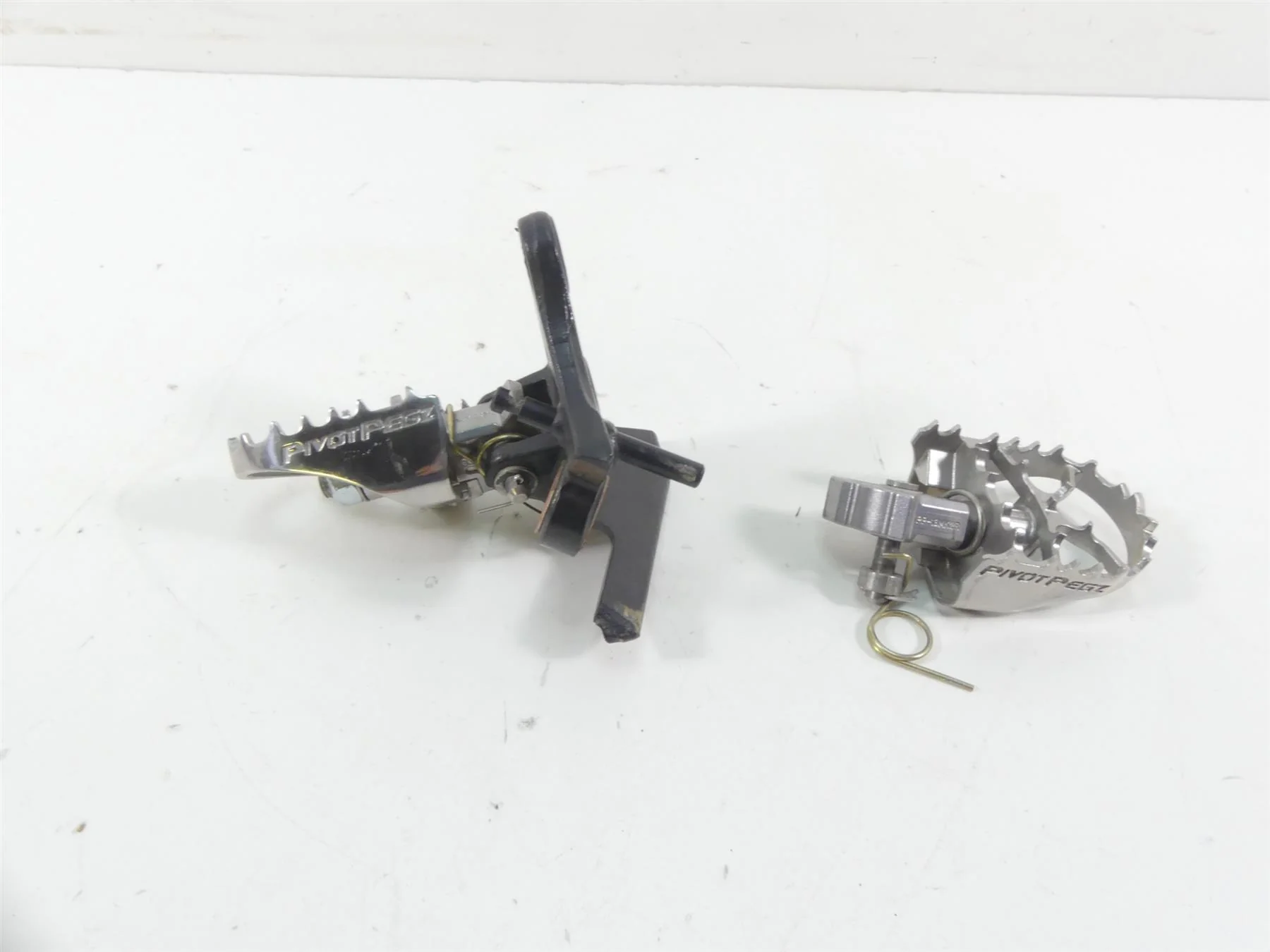2017 BMW F800GS K72 Front Pivotpegz Footpeg Foot Peg Set PP-13MK2R PP-PBMK3R - Image 2