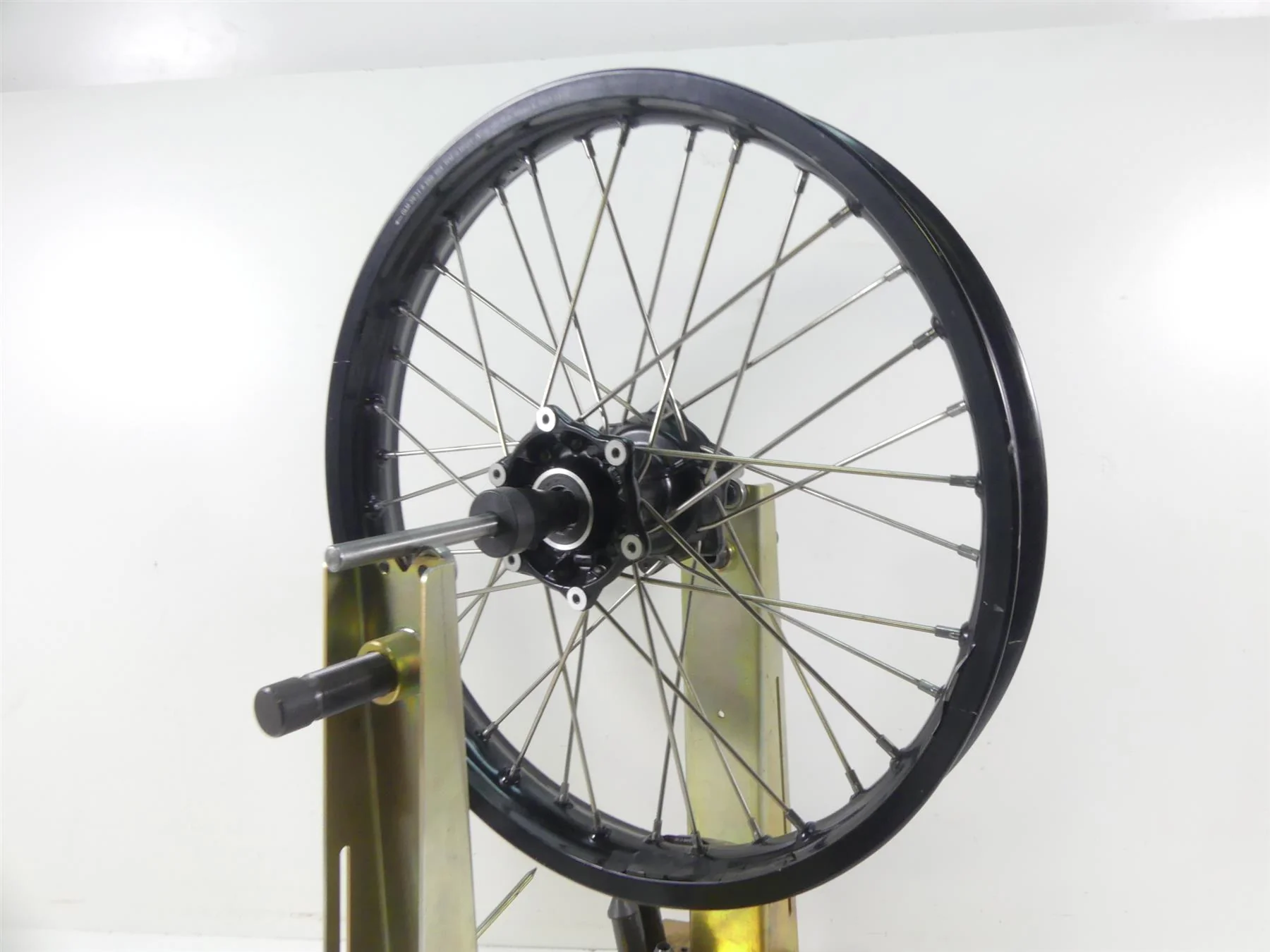 2017 BMW F800GS K72 Front Wheel Rim 21x2.15 -Read 36318564176 - Image 2