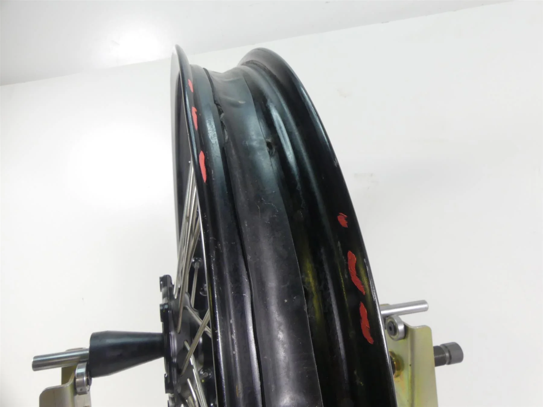 2017 BMW F800GS K72 Front Wheel Rim 21x2.15 -Read 36318564176 - Image 6