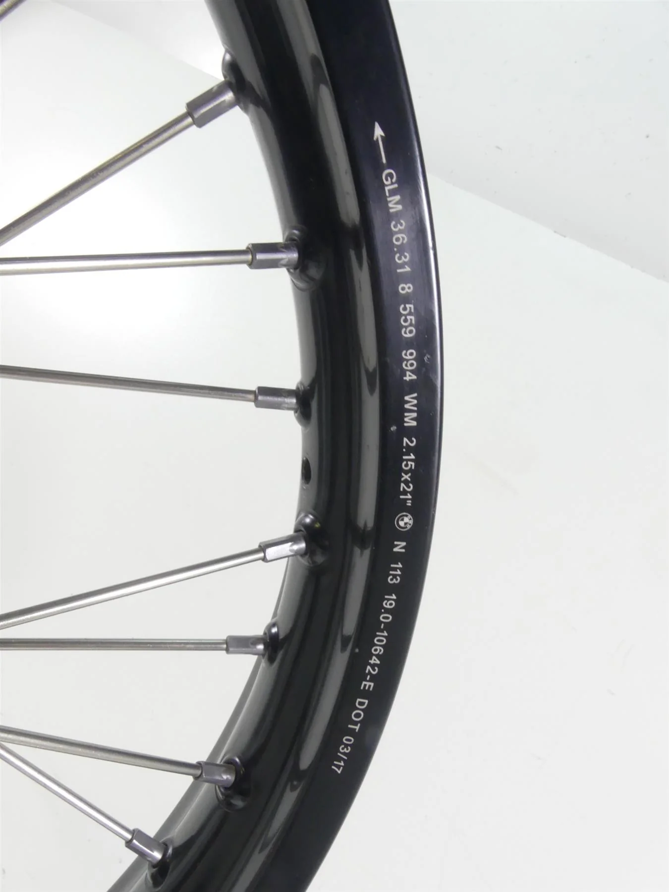 2017 BMW F800GS K72 Front Wheel Rim 21x2.15 -Read 36318564176 - Image 9