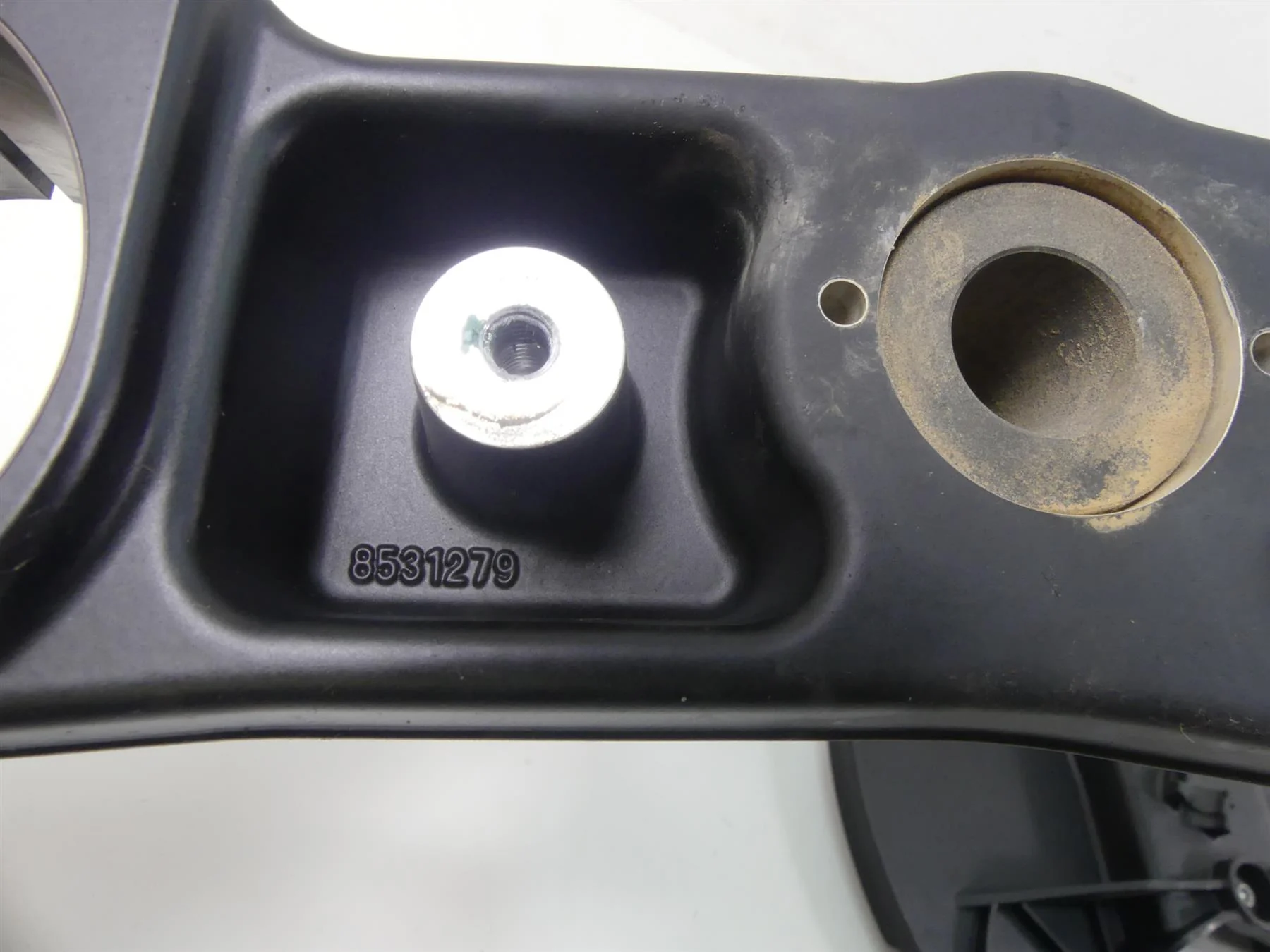 2017 BMW F800GS K72 Lower Triple Tree Steering Clamp Yoke 57mm 31428530350 - Image 11