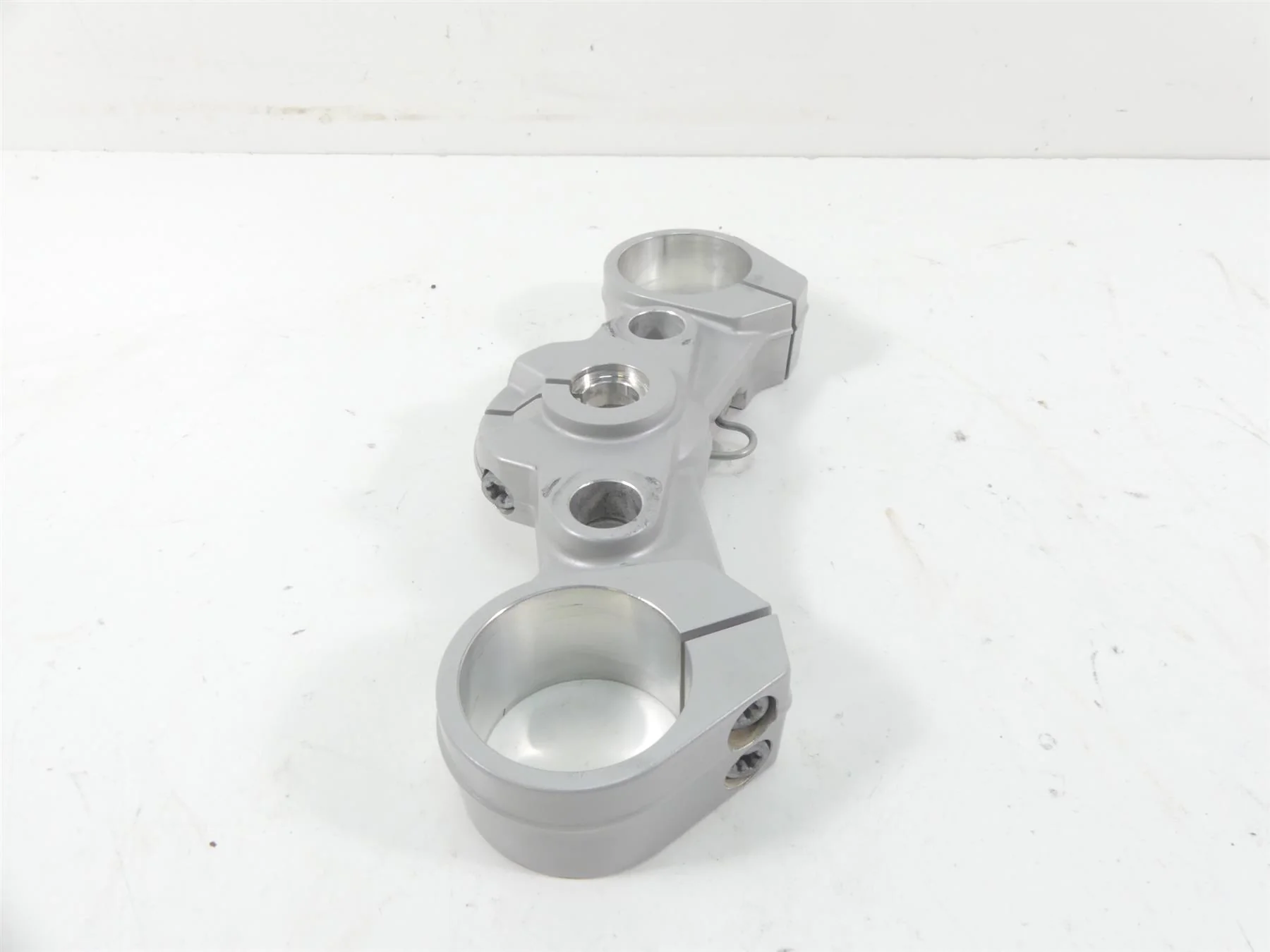 2017 BMW F800GS K72 Upper Triple Tree Steering Clamp 54mm 31427715420 - Image 3