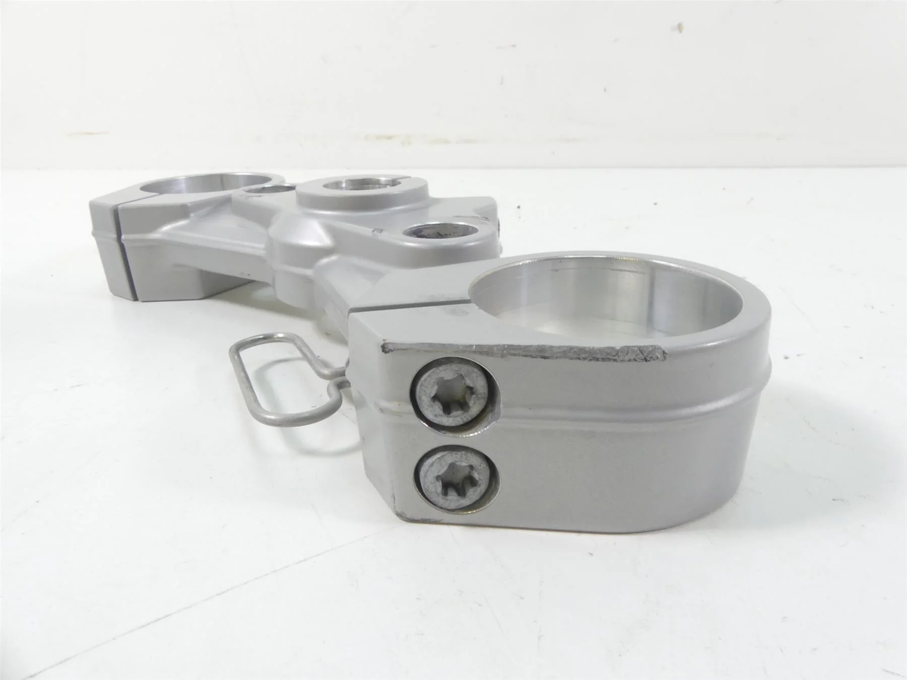2017 BMW F800GS K72 Upper Triple Tree Steering Clamp 54mm 31427715420 - Image 8
