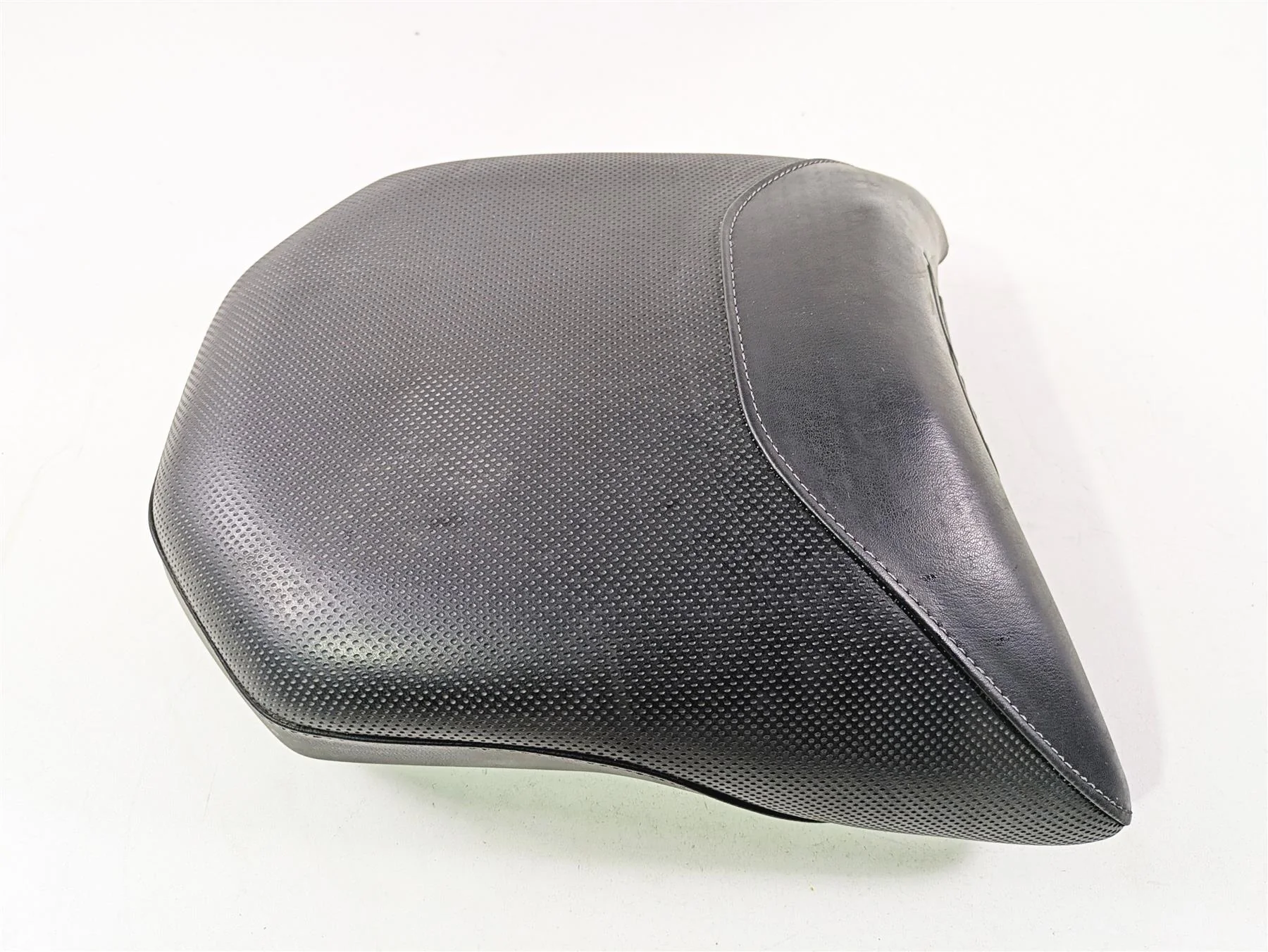 2017 BMW R1200 GS K50 Comfort Rear Seat Saddle 52538560684 - Image 4