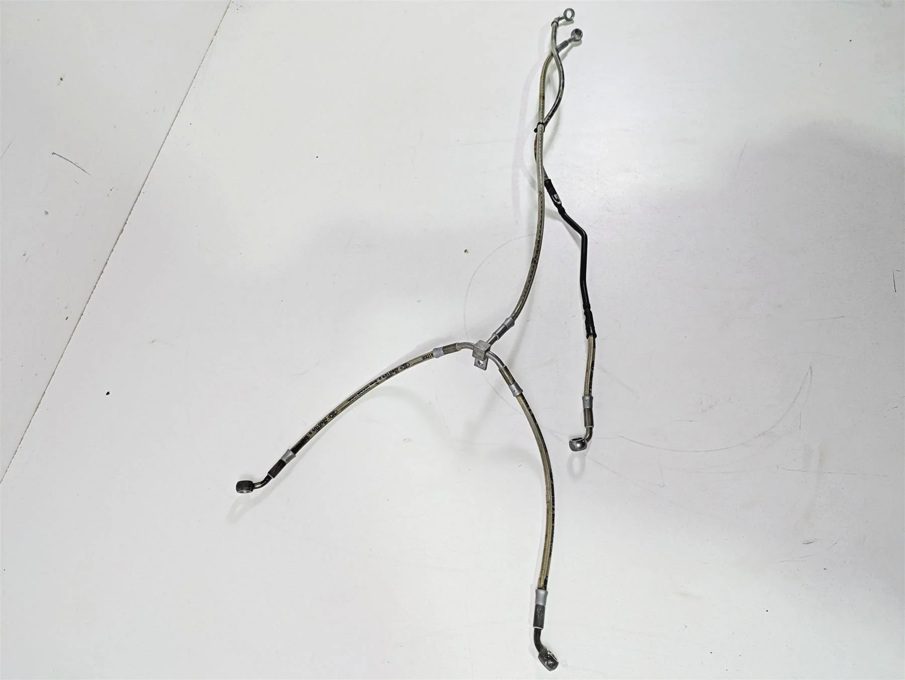 2017 BMW R1200 GS K50 Front Abs Brake Line Set 34328526552 34328526553 - Image 2