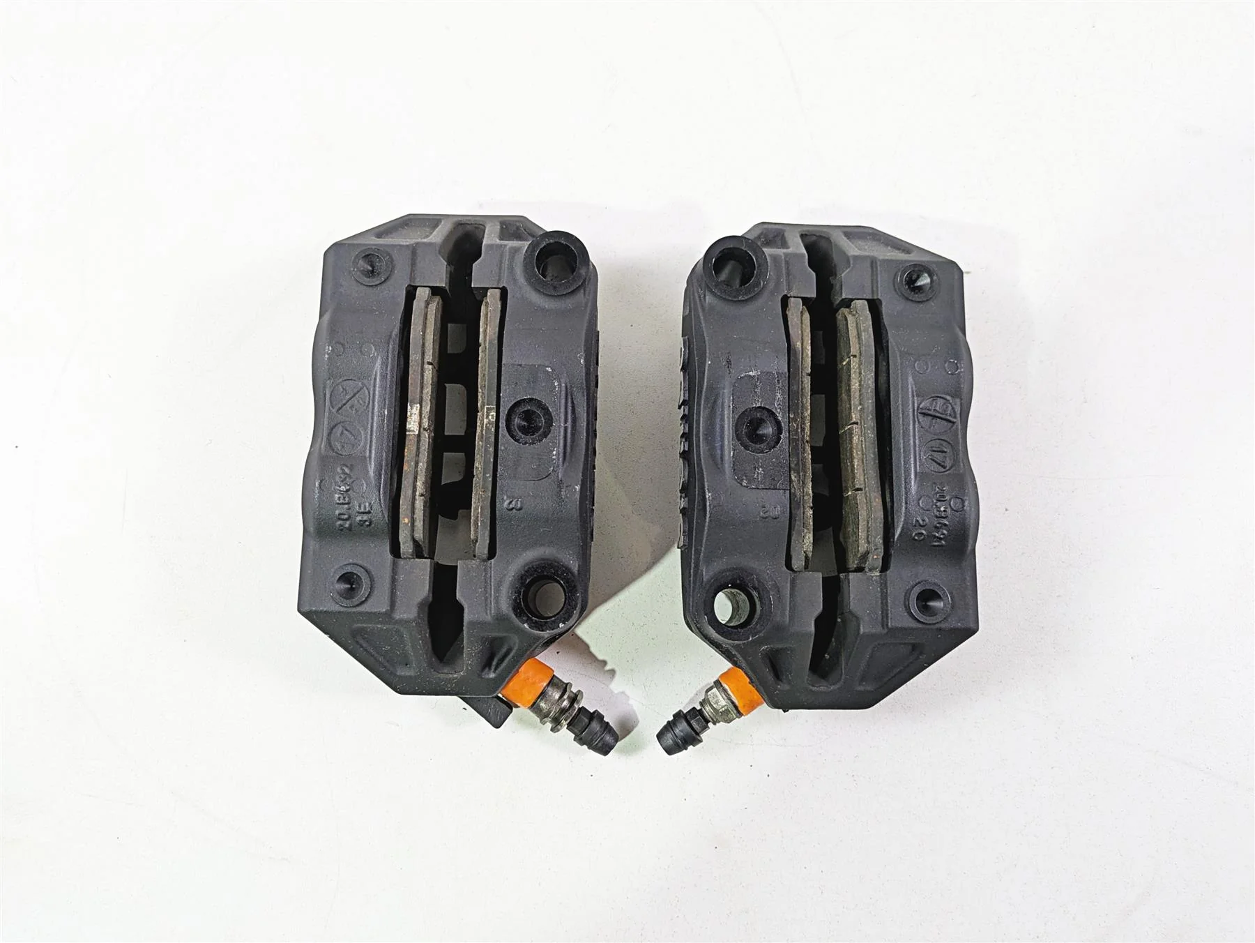 2017 BMW R1200 GS K50 Front Brake Caliper Set 100mm 34118556205 34118556206 - Image 10