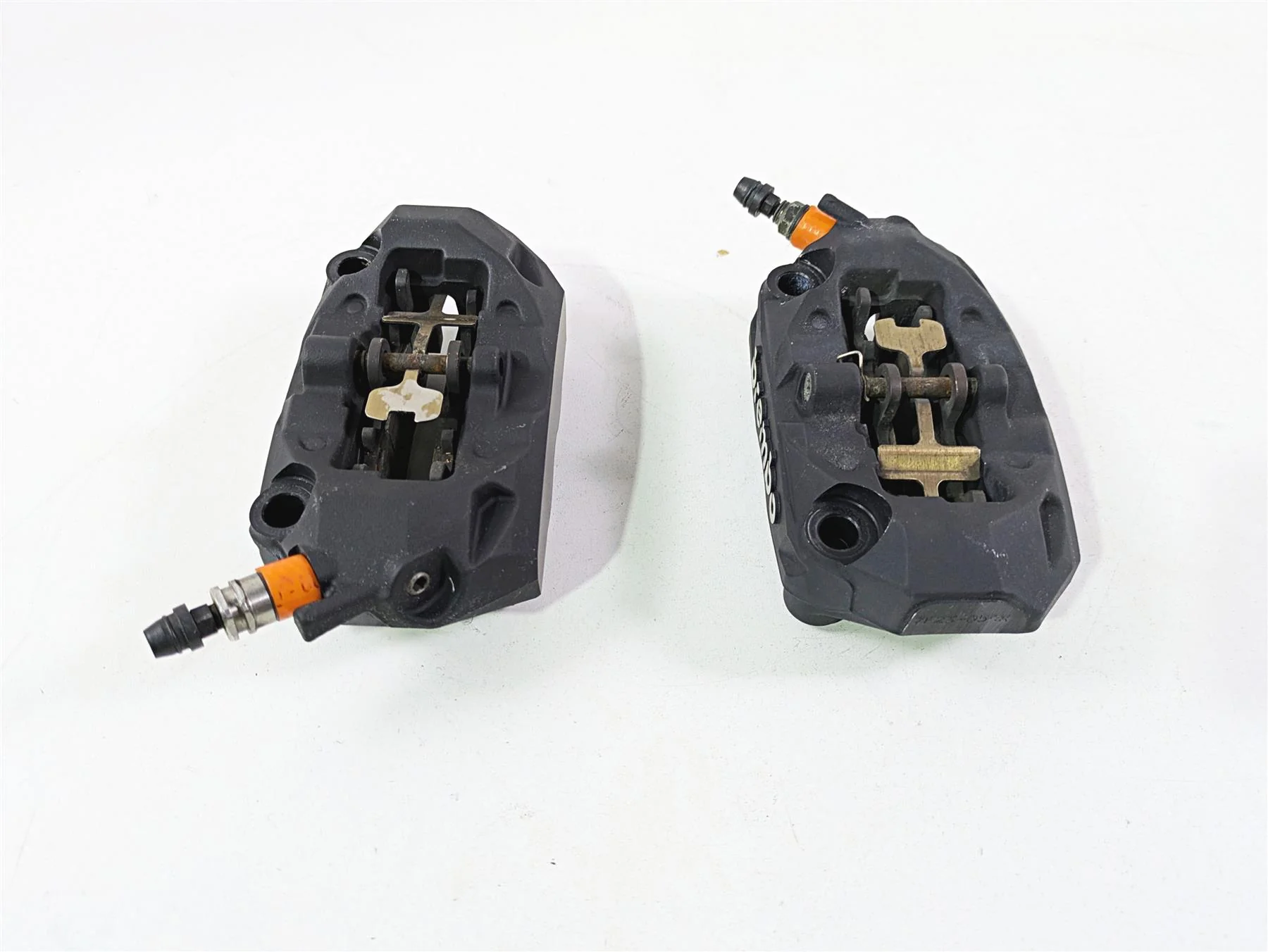 2017 BMW R1200 GS K50 Front Brake Caliper Set 100mm 34118556205 34118556206 - Image 3