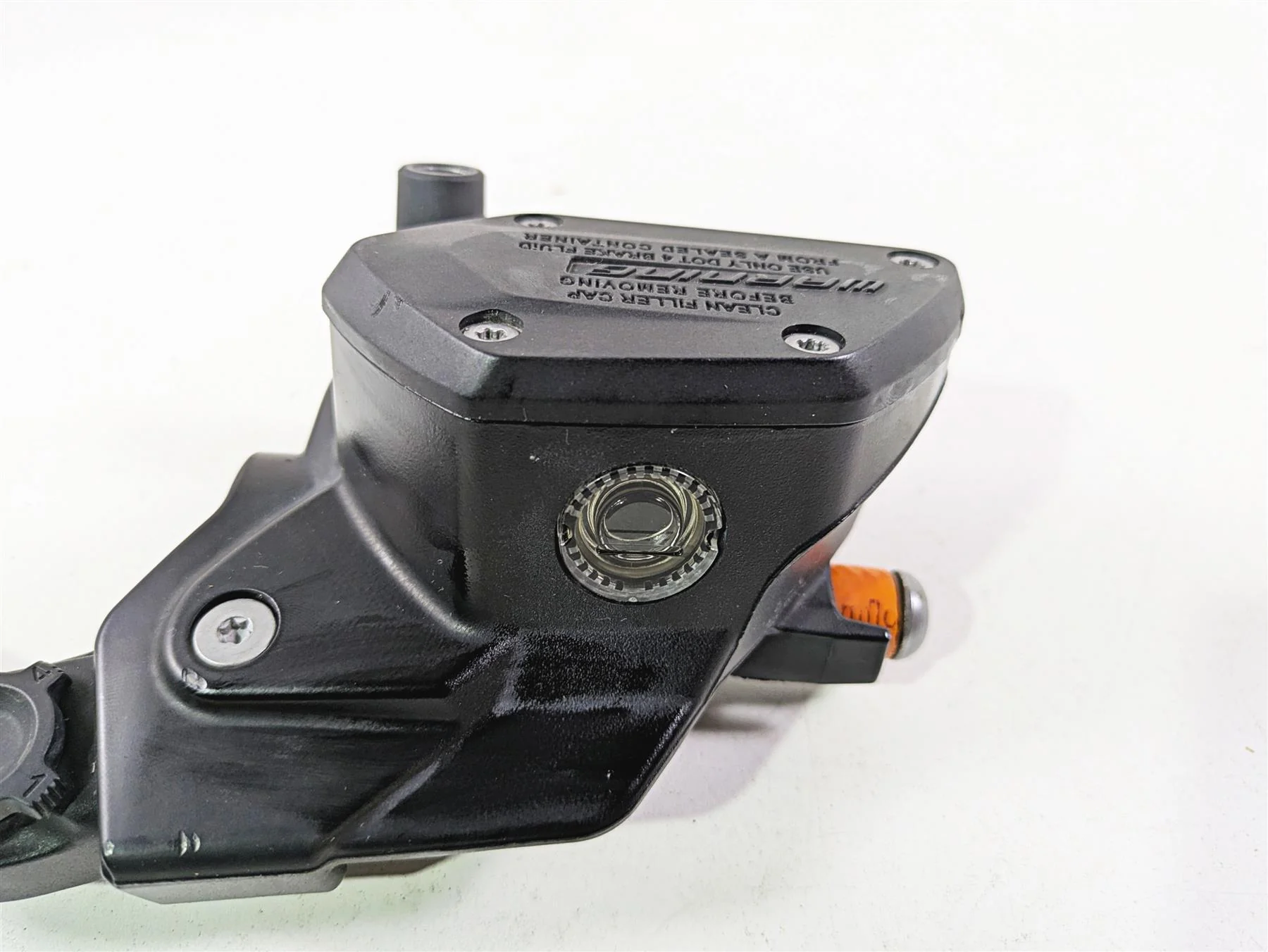 2017 BMW R1200 GS K50 Front Brake Master Cylinder 32728559604 - Image 8