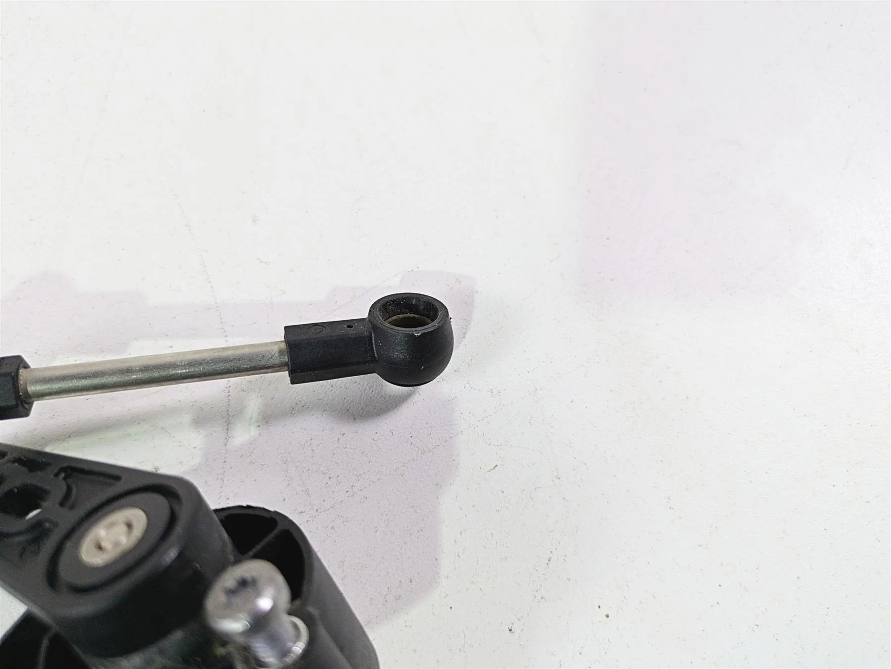 2017 BMW R1200 GS K50 Front Rear Leveling Sensor Set 37146870000 - Image 10