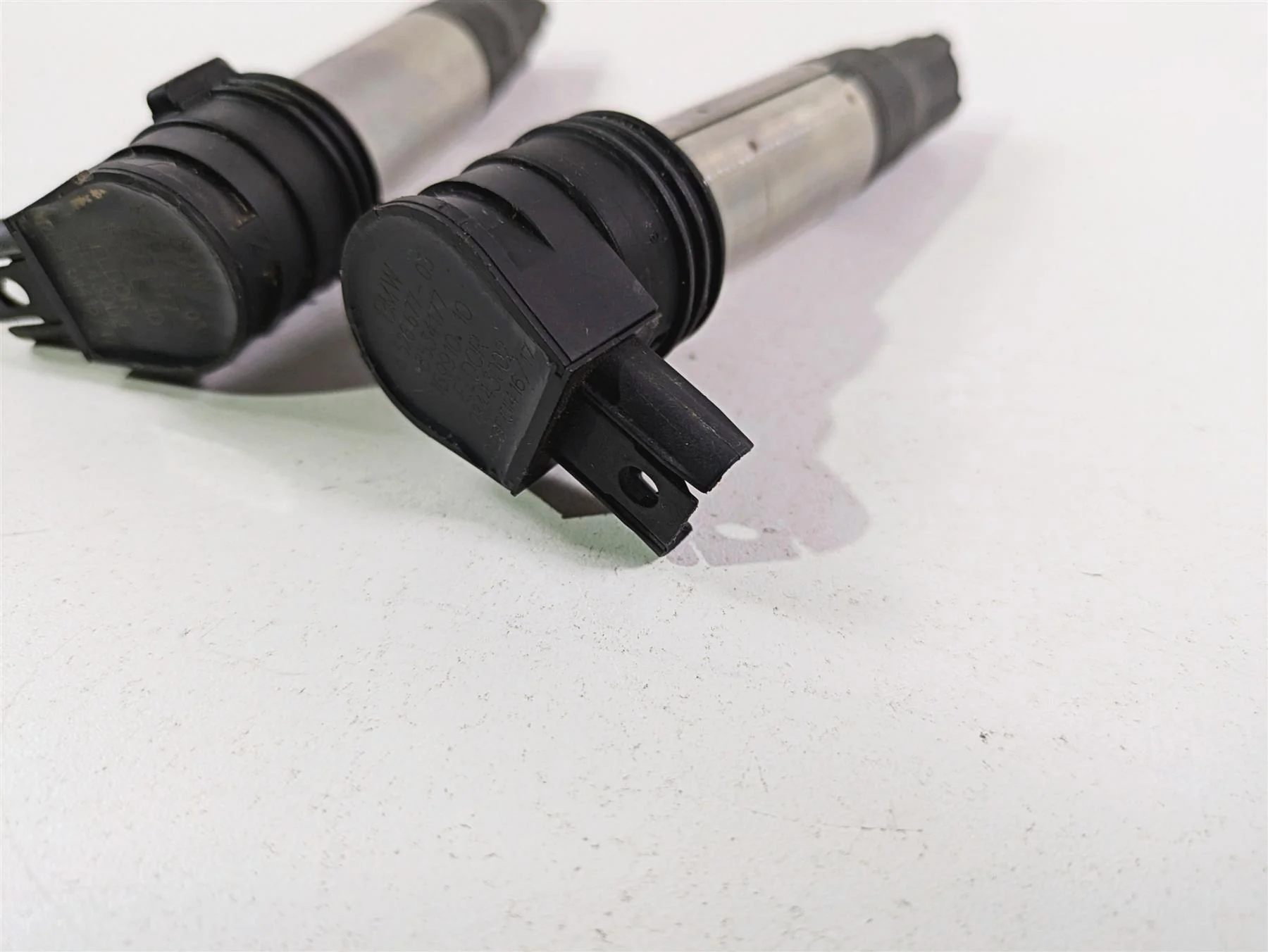 2017 BMW R1200 GS K50 Ignition Coil Stick Coils Set 12138526677 - Image 12