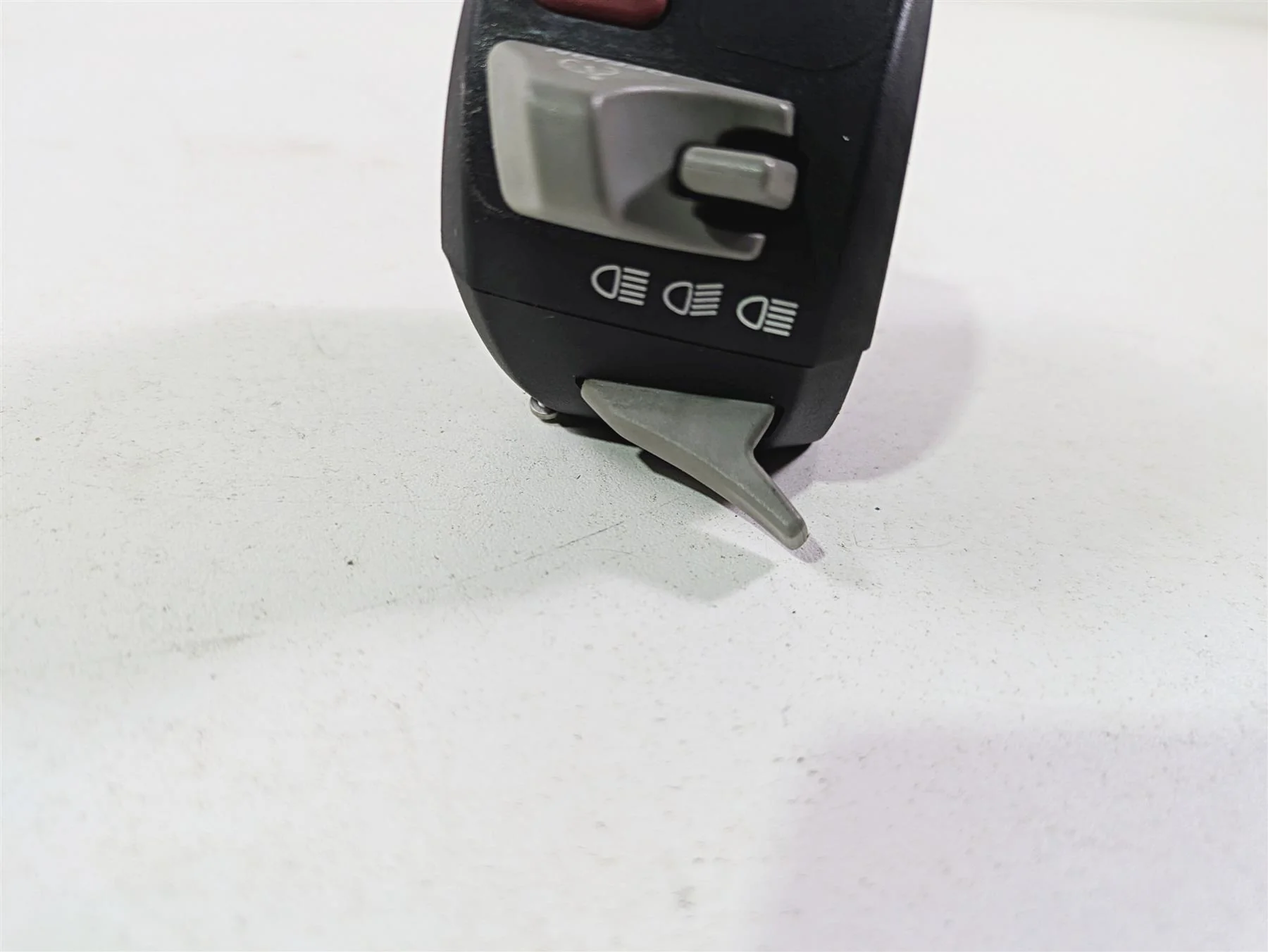 2017 BMW R1200 GS K50 Left Hand Esa Abs Control Switch 61318549965 - Image 12