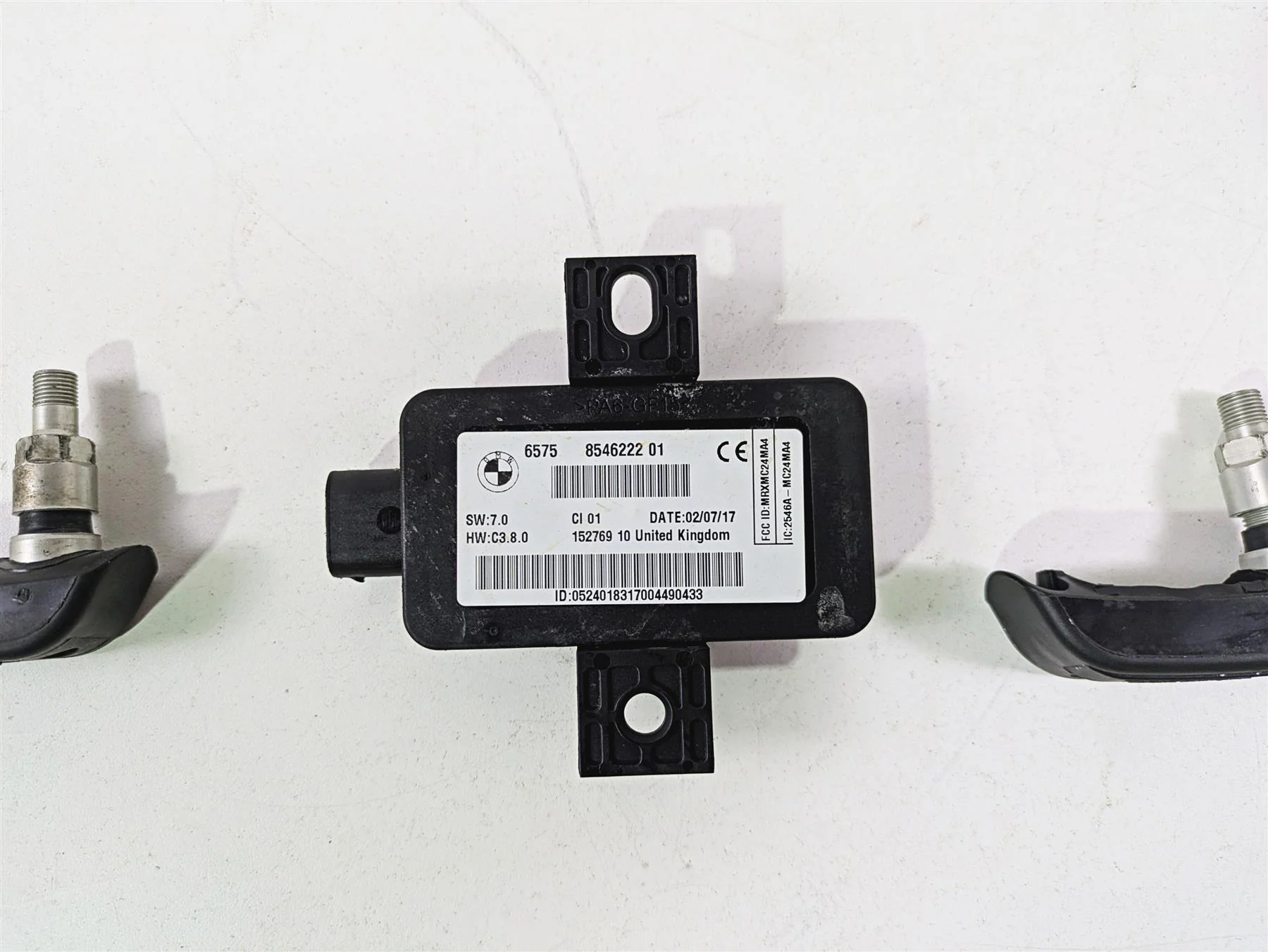 2017 BMW R1200 GS K50 Rdc Sensor & Tire Sensors Set 65758546222 65759832031 - Image 11