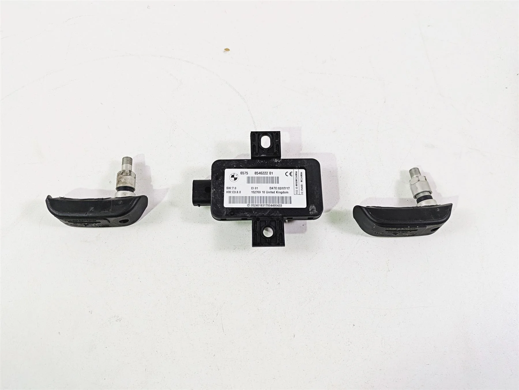 2017 BMW R1200 GS K50 Rdc Sensor & Tire Sensors Set 65758546222 65759832031 - Image 8