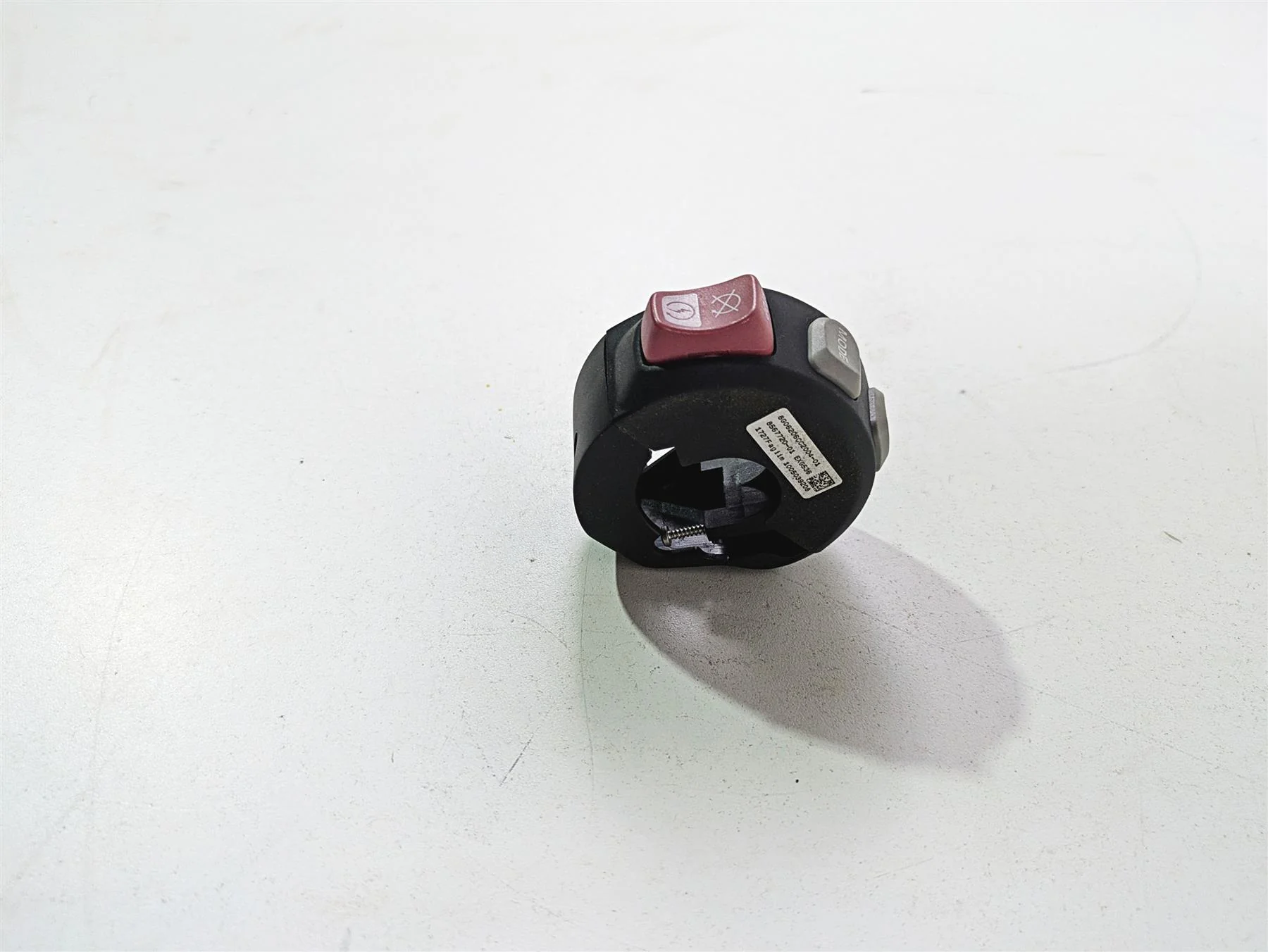 2017 BMW R1200 GS K50 Right Hand Heat Control Switch 61318567720 - Image 4