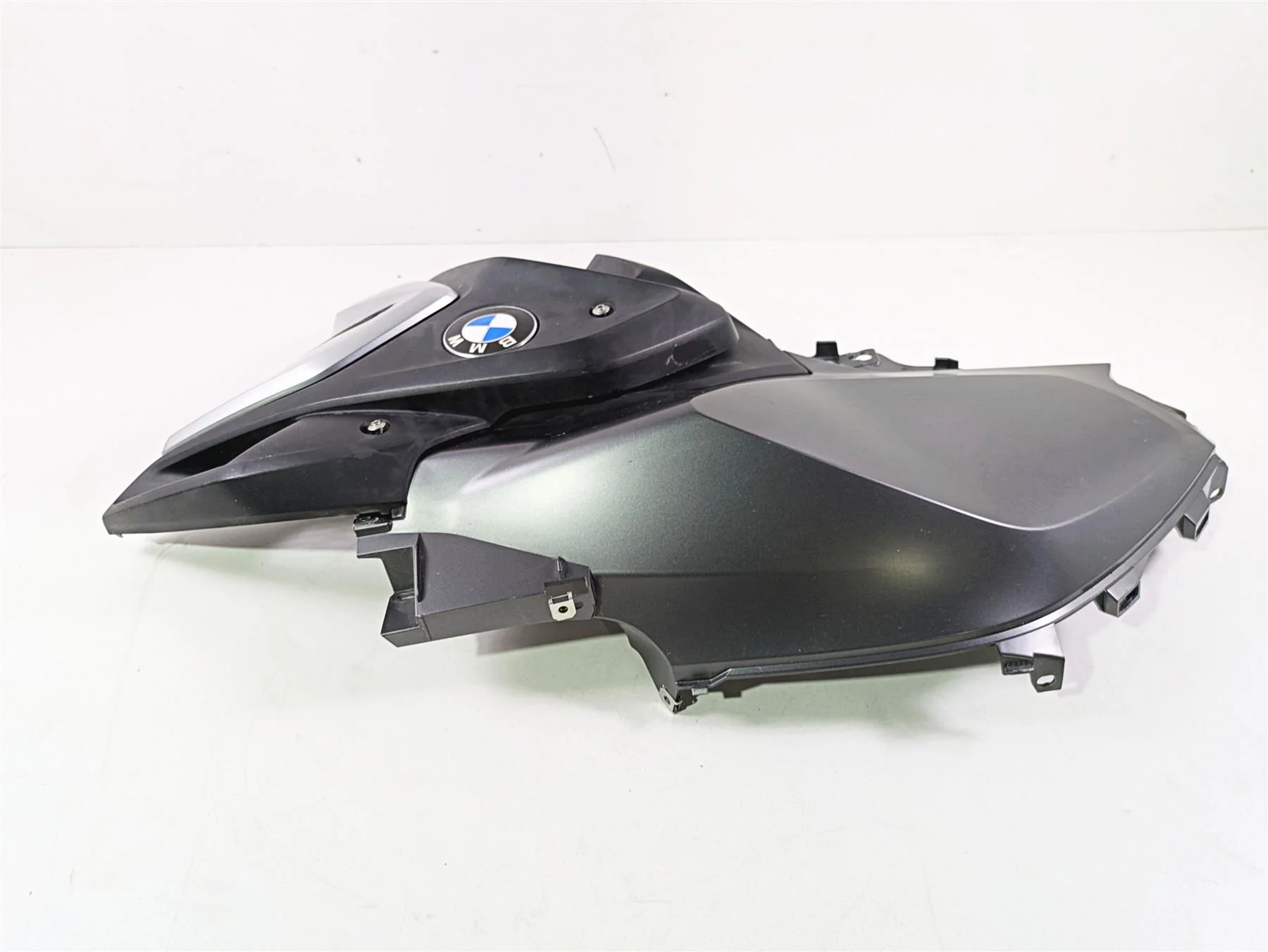 2017 BMW R1200 GS K50 Right Tank Side Fairing Cover Set 46638556636 - Image 3