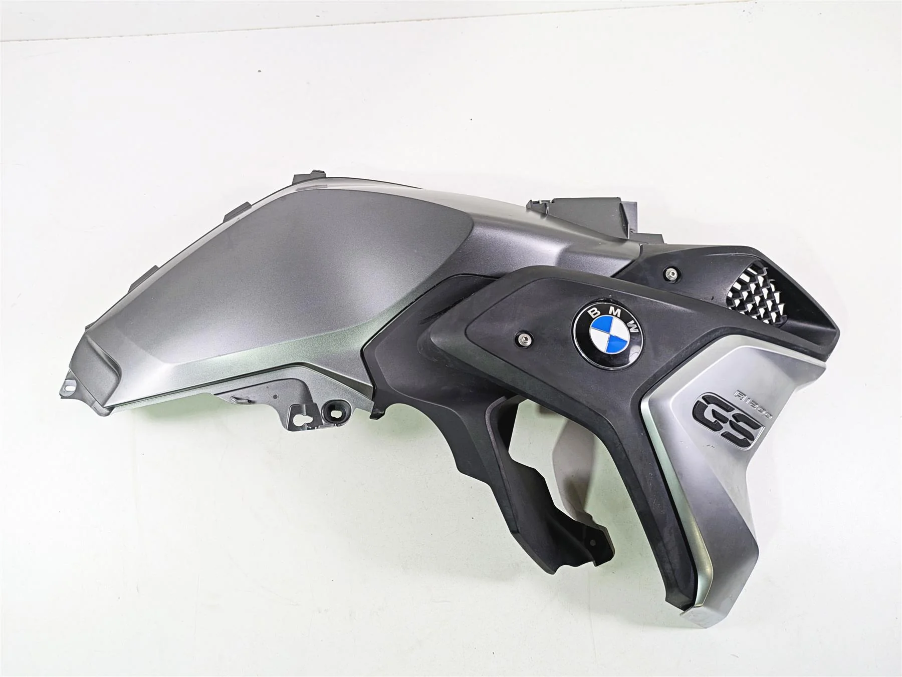 2017 BMW R1200 GS K50 Right Tank Side Fairing Cover Set 46638556636 - Image 5