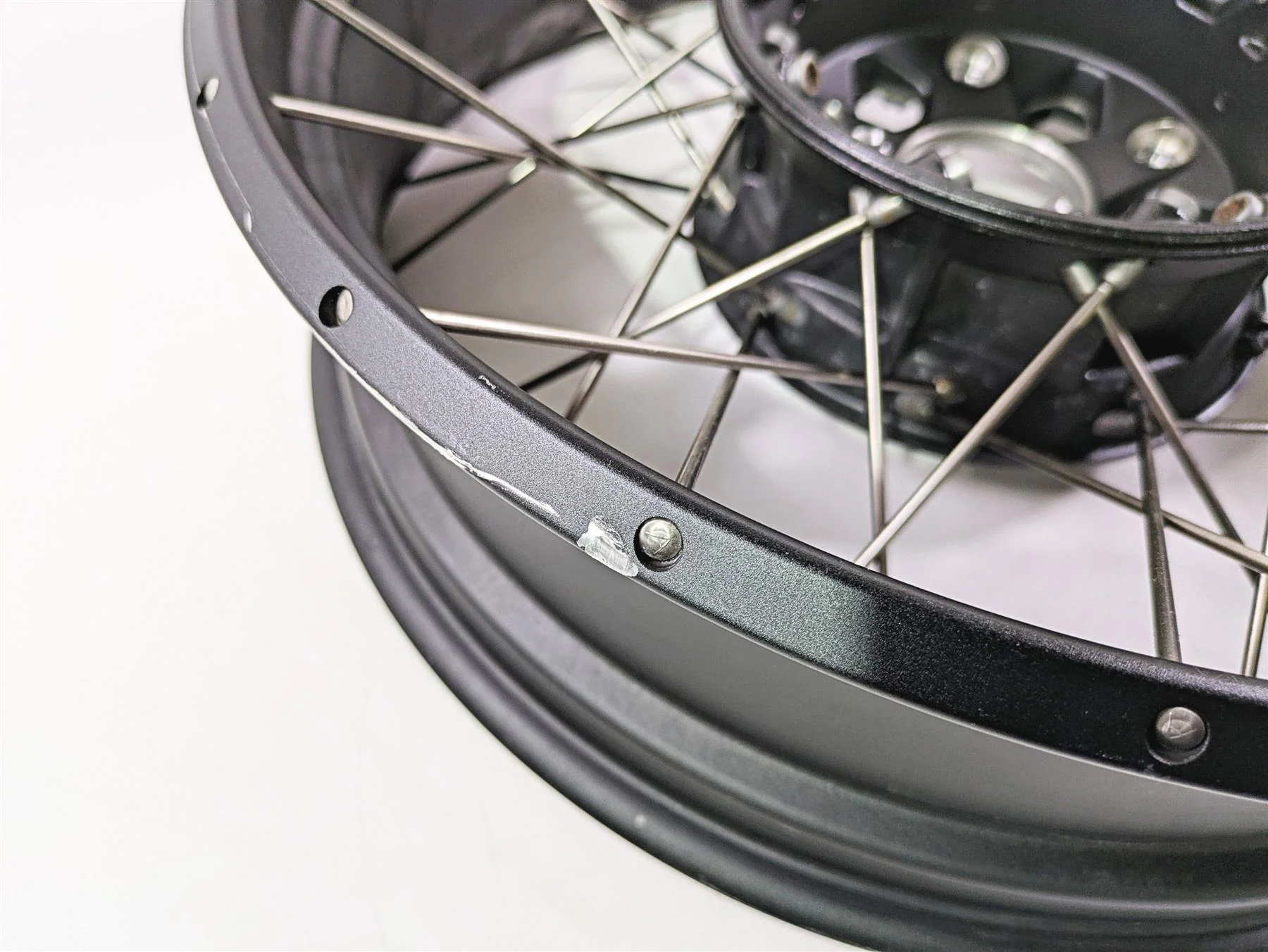 2017 BMW R1200 GS K50 Straight 17x4.5 Rear Wheel Spoke Rim 36318526651 - Image 8