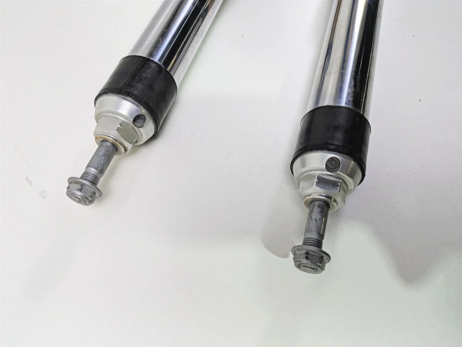 2017 BMW R1200 GS K50 Straight Front Fork Leg Set 31428393003 31428393004 - Image 9
