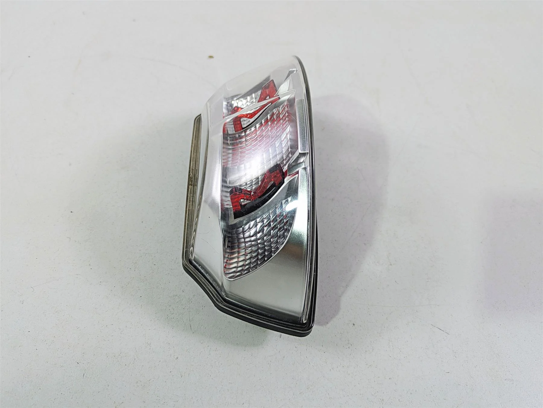 2017 BMW R1200 GS K50 Taillight Tail Light Brake Lamp 63218524200 - Image 3