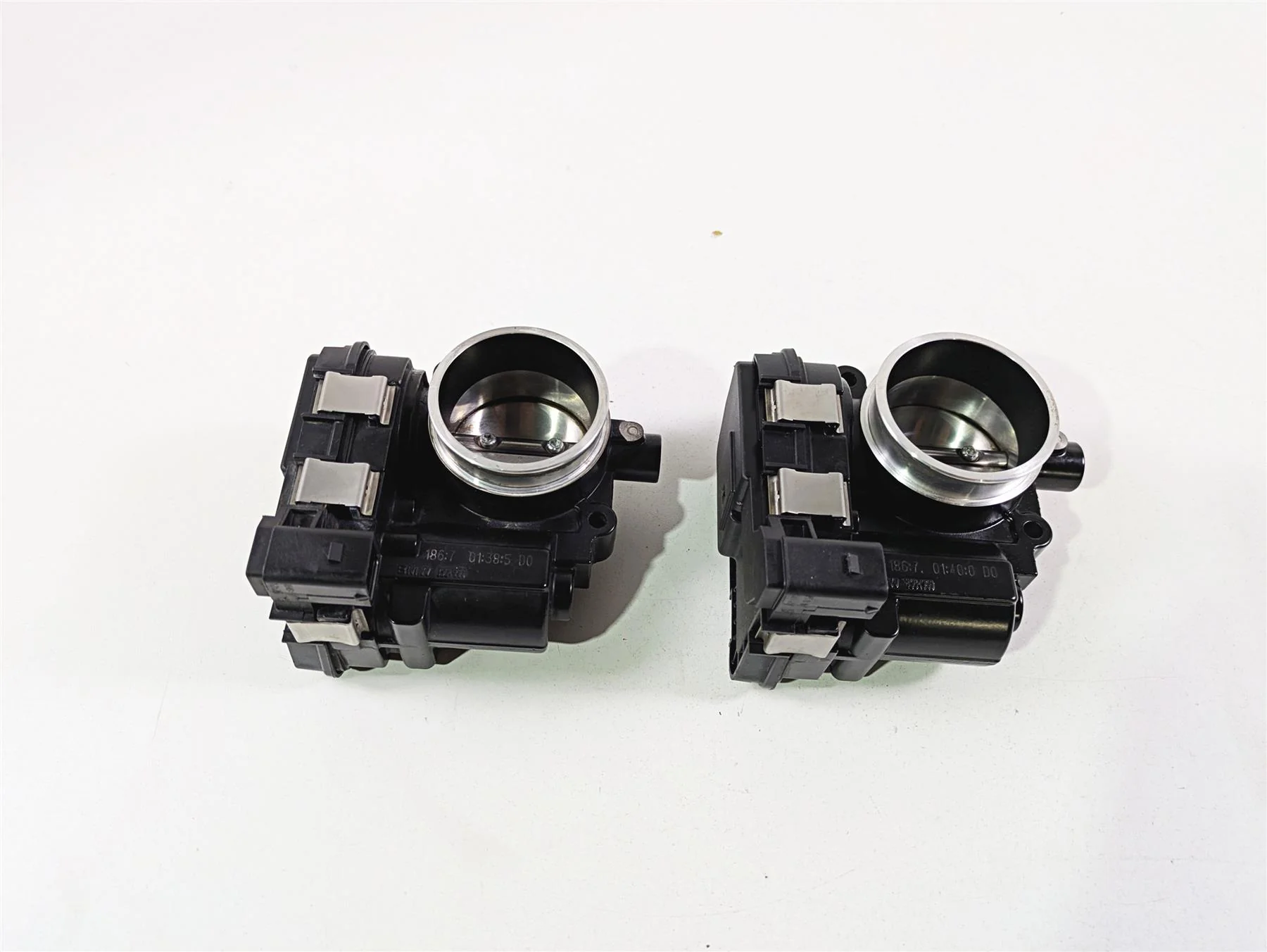 2017 BMW R1200 GS K50 Throttle Body Bodies Set 13548564959
