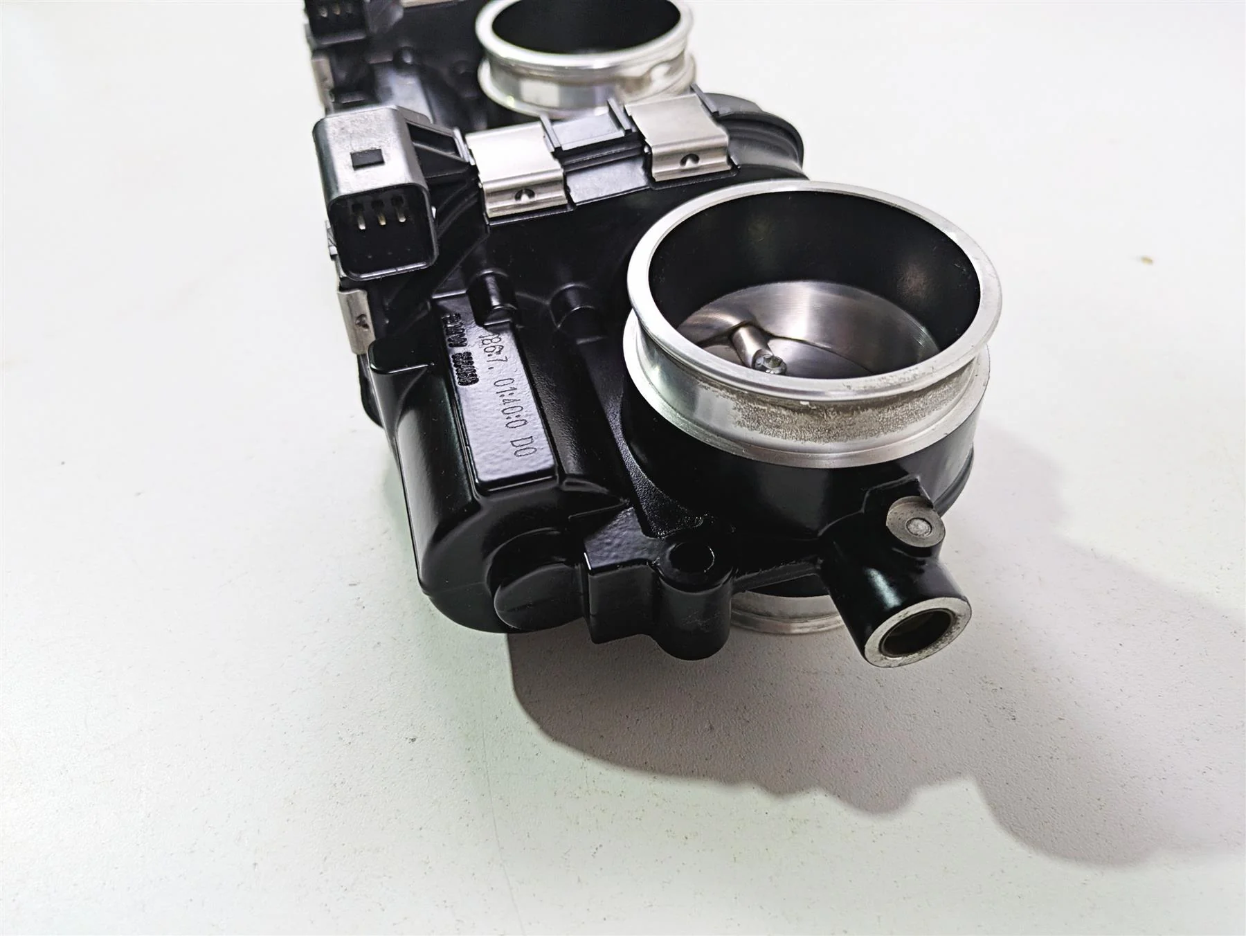 2017 BMW R1200 GS K50 Throttle Body Bodies Set 13548564959 - Image 10