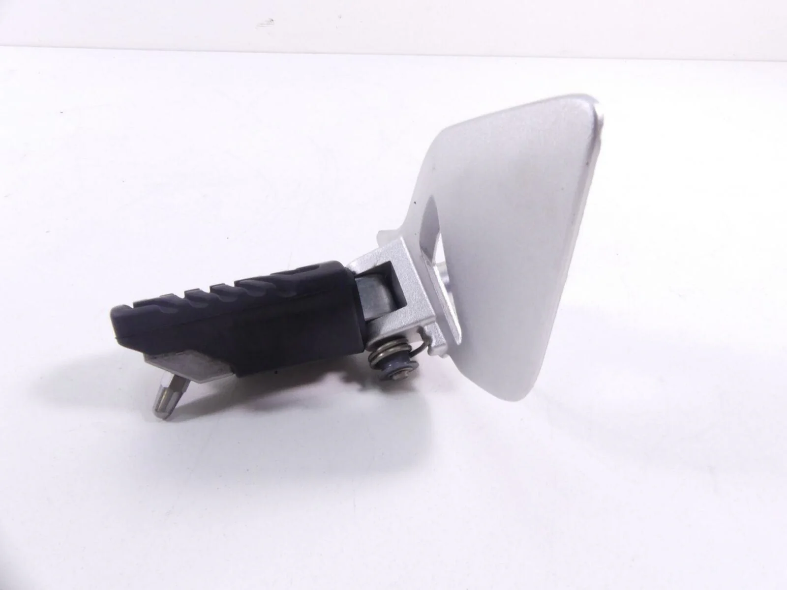 2017 BMW R1200 RT RTW K52 Front Left Footpeg Foot Peg 46718535641/ 46718560383 - Image 4