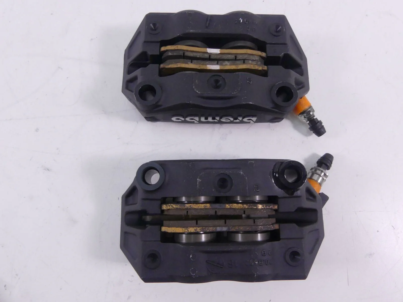2017 BMW R1200GS GSW K50 Front Brembo Brake Caliper Set  34118556205 34118556206 - Image 5