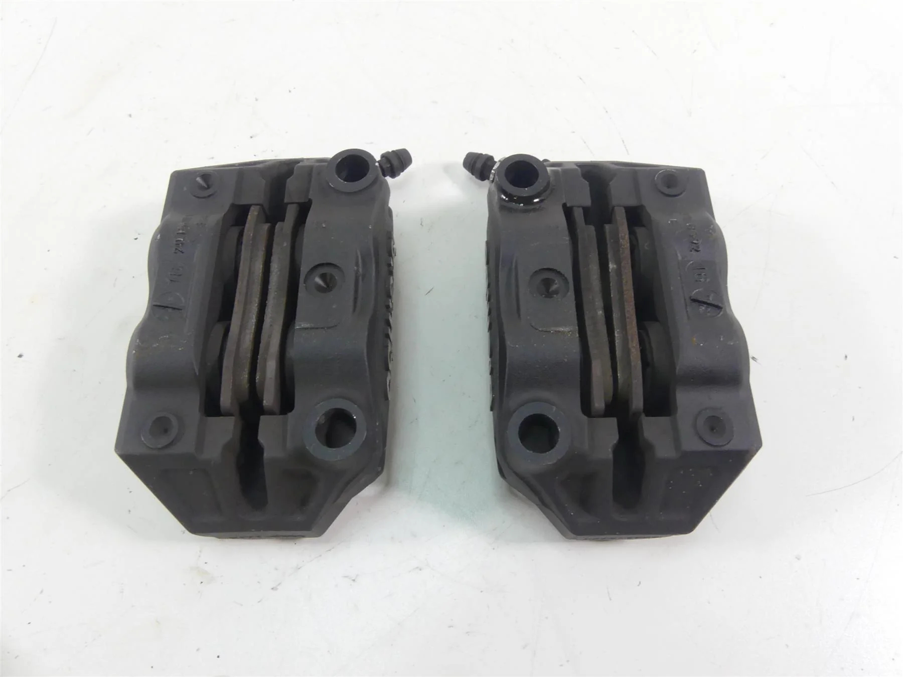 2017 BMW R1200GS GSW K50 Front Brembo Brake Caliper Set 34118556205 34118556206 - Image 5